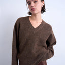 Topshop Strickpullover mit hohem V-Ausschnitt und horizontalen Strickmustern in Braun