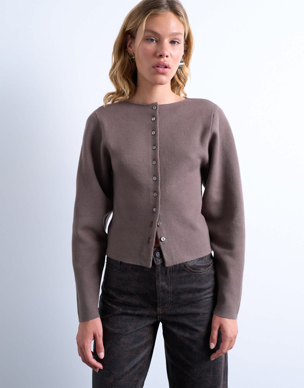Topshop Strickjacke mit kompakten Ballonärmeln in Hafer