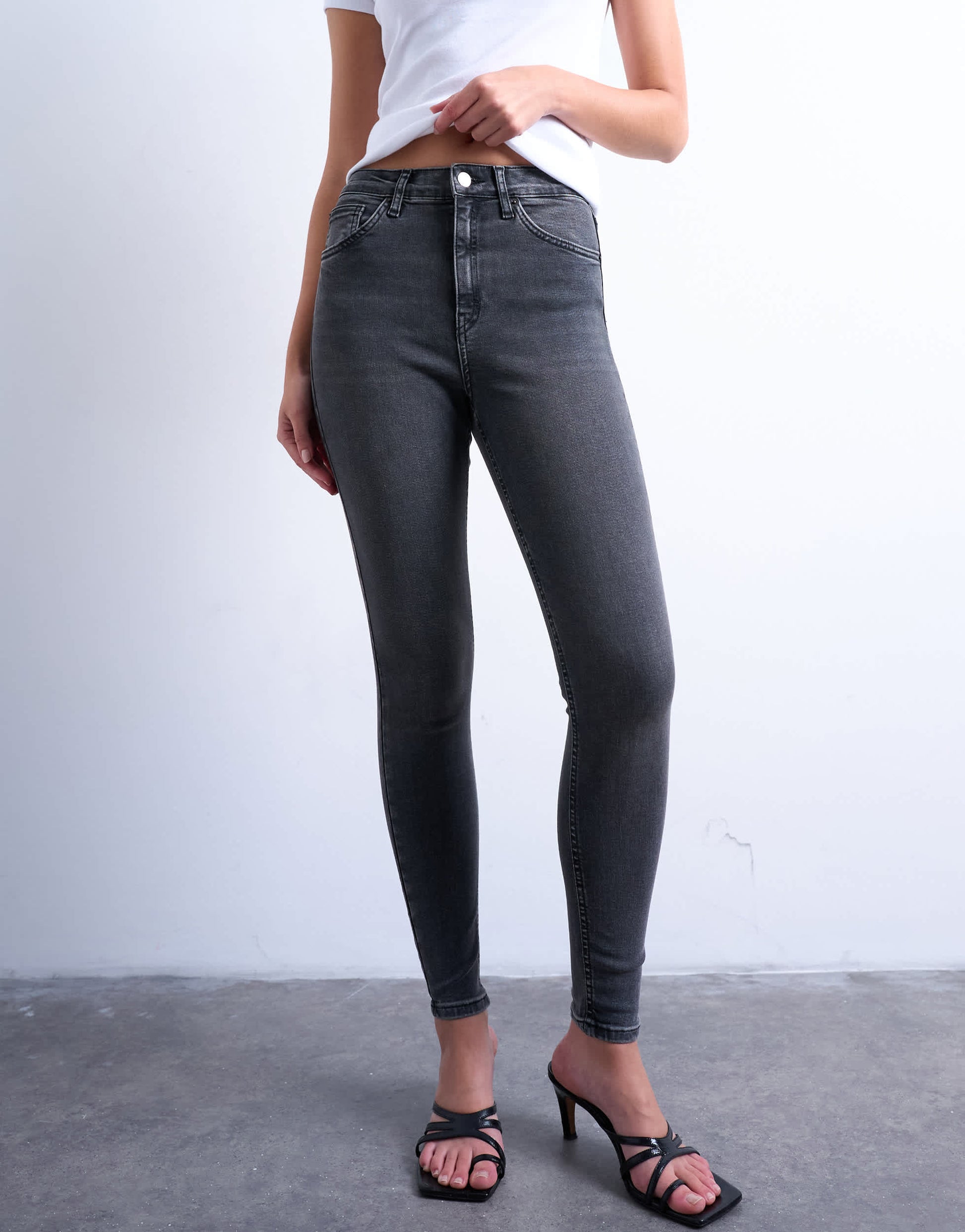 Topshop high rise skinny jean in washed black