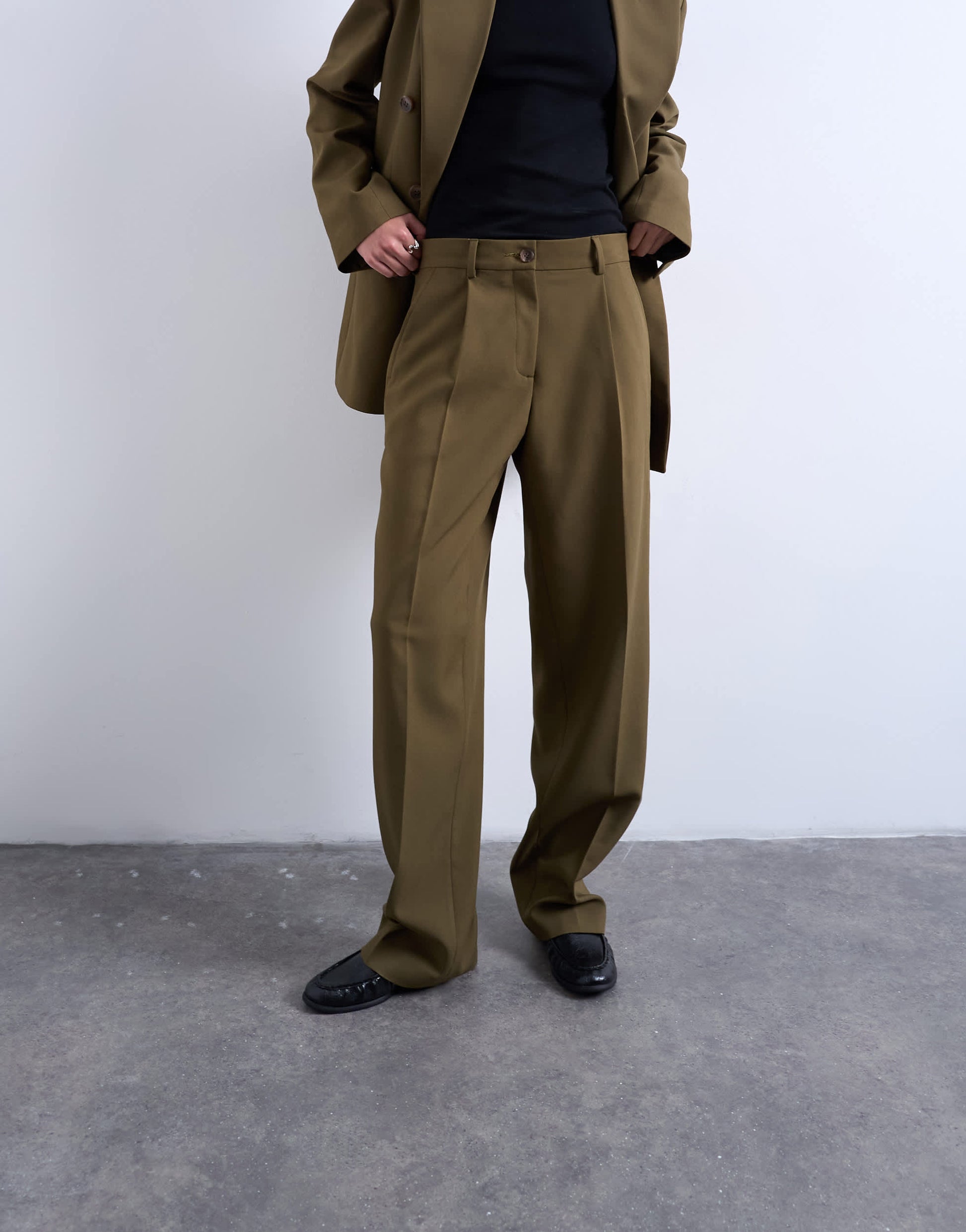 Topshop ultimate pleated slouchy tailored trouser in green