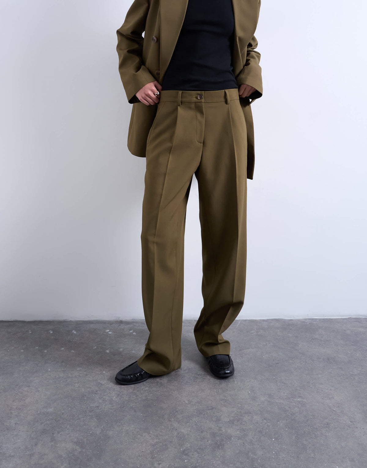 Topshop ultimate pleated slouchy tailored trouser in green