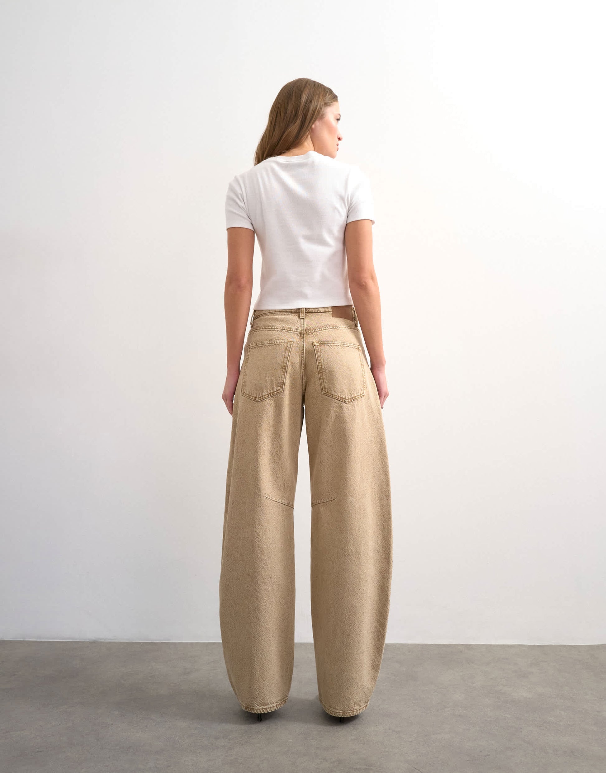Topshop Barrel mid rise jeans in washed beige