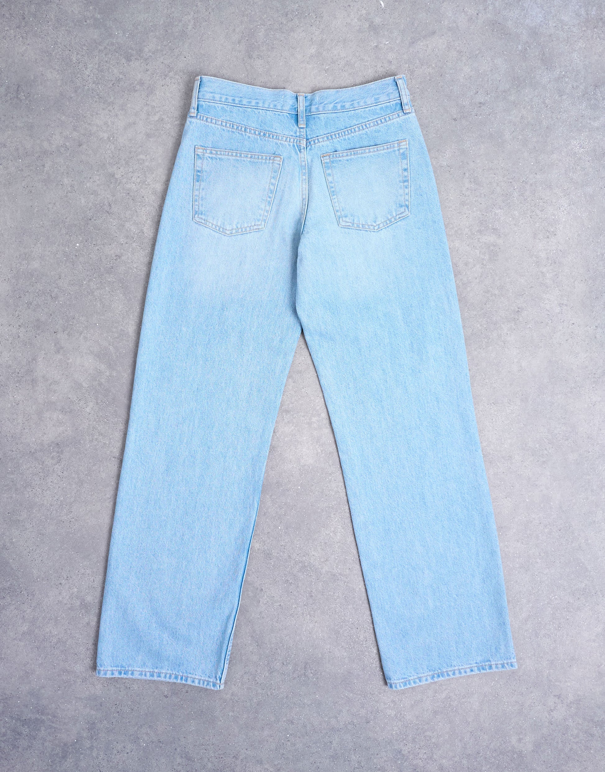 Topshop Ember low rise straight leg jean in bleach
