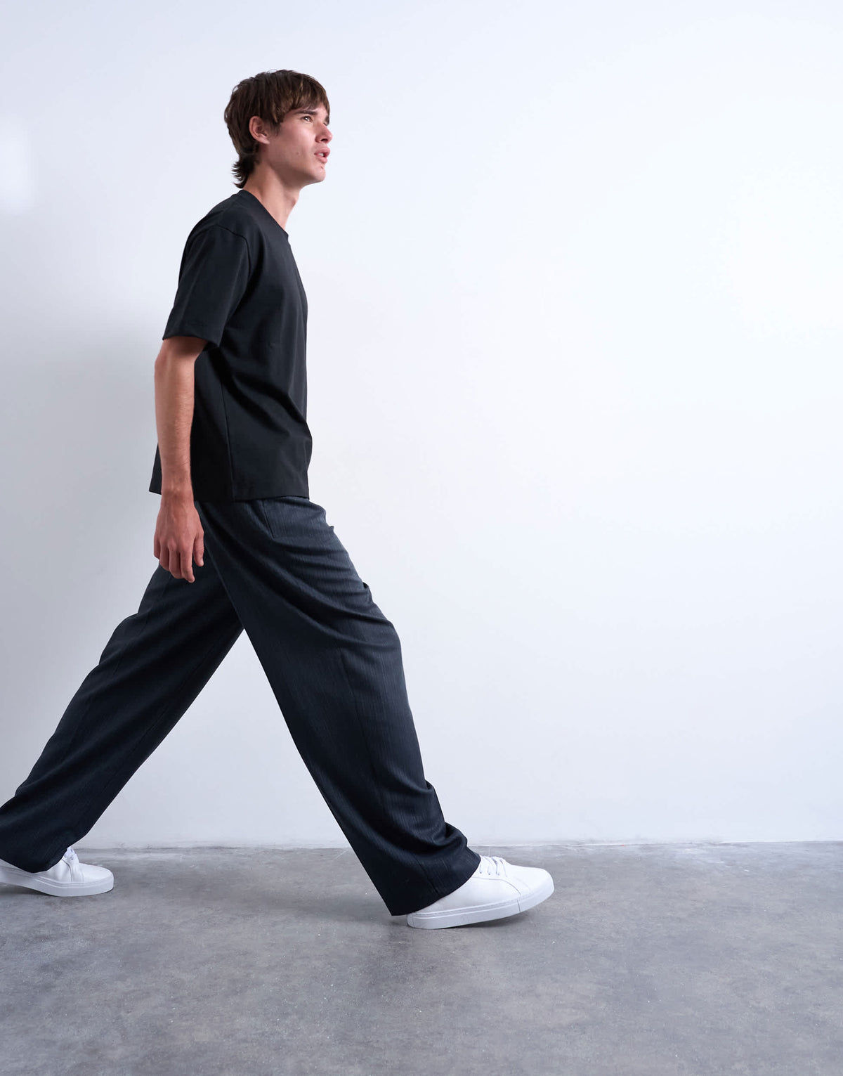 Topman wide leg pleated stripe trouser in grey