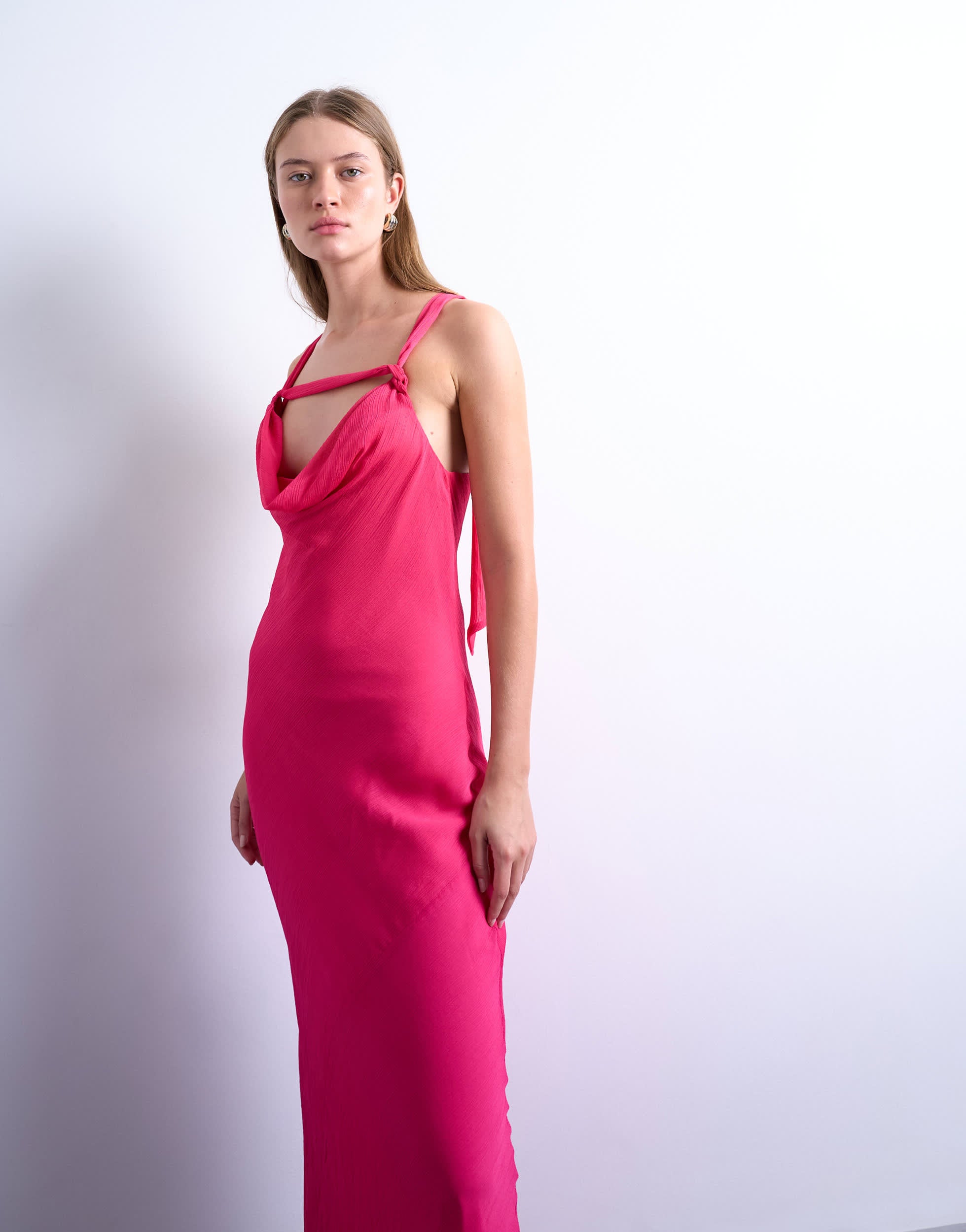 Robe midi Topshop à col roulé et décolleté plongeant rose fuchsia