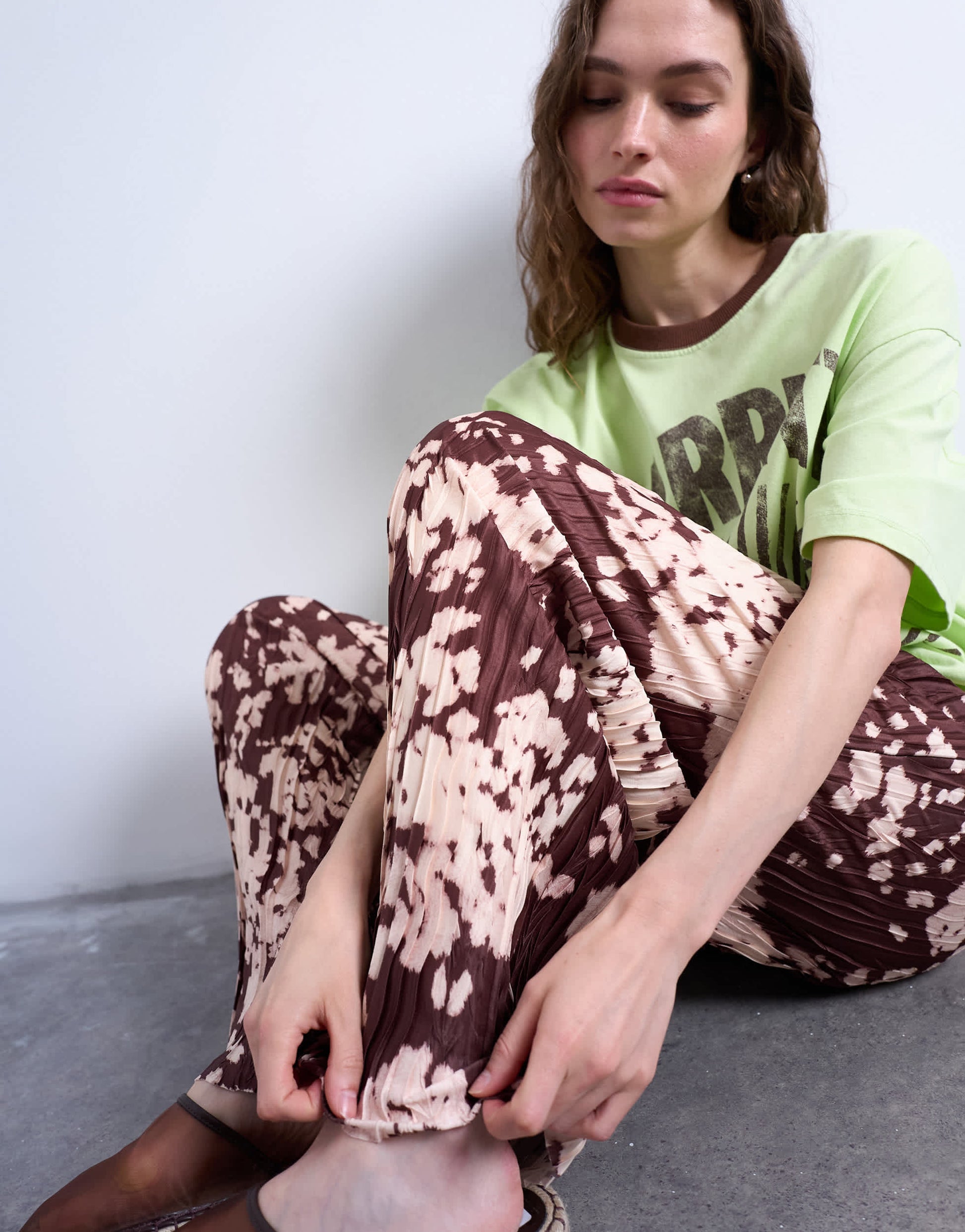 Topshop abstract animal print plisse trousers in brown