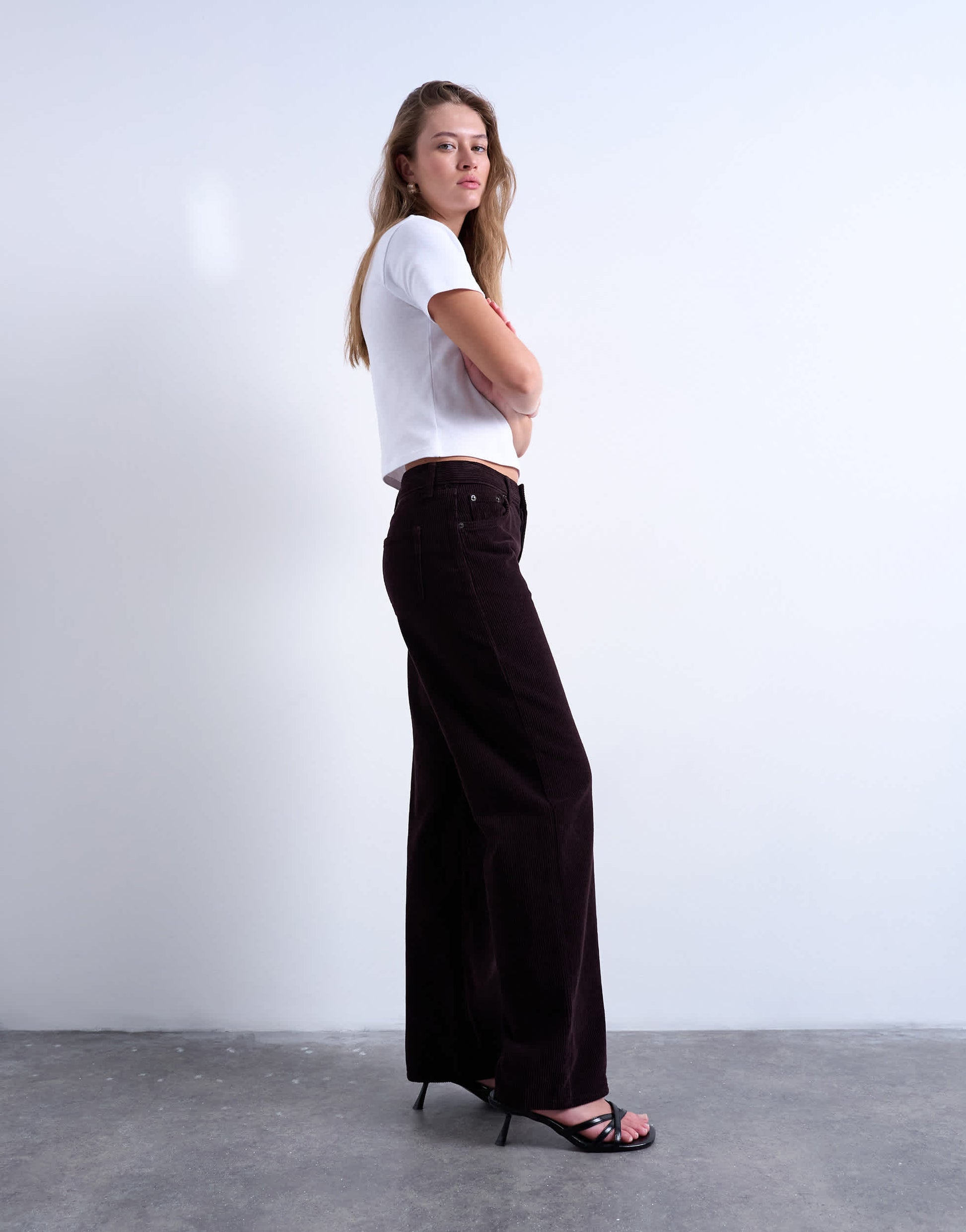 Topshop Ember low rise cord straight leg jeans in bitter chocolate