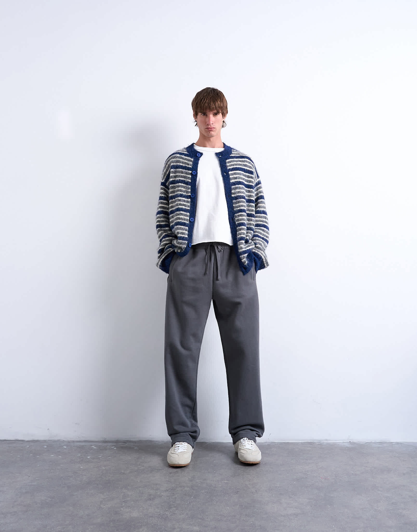 Topman heavyweight straight leg jogger in charcoal