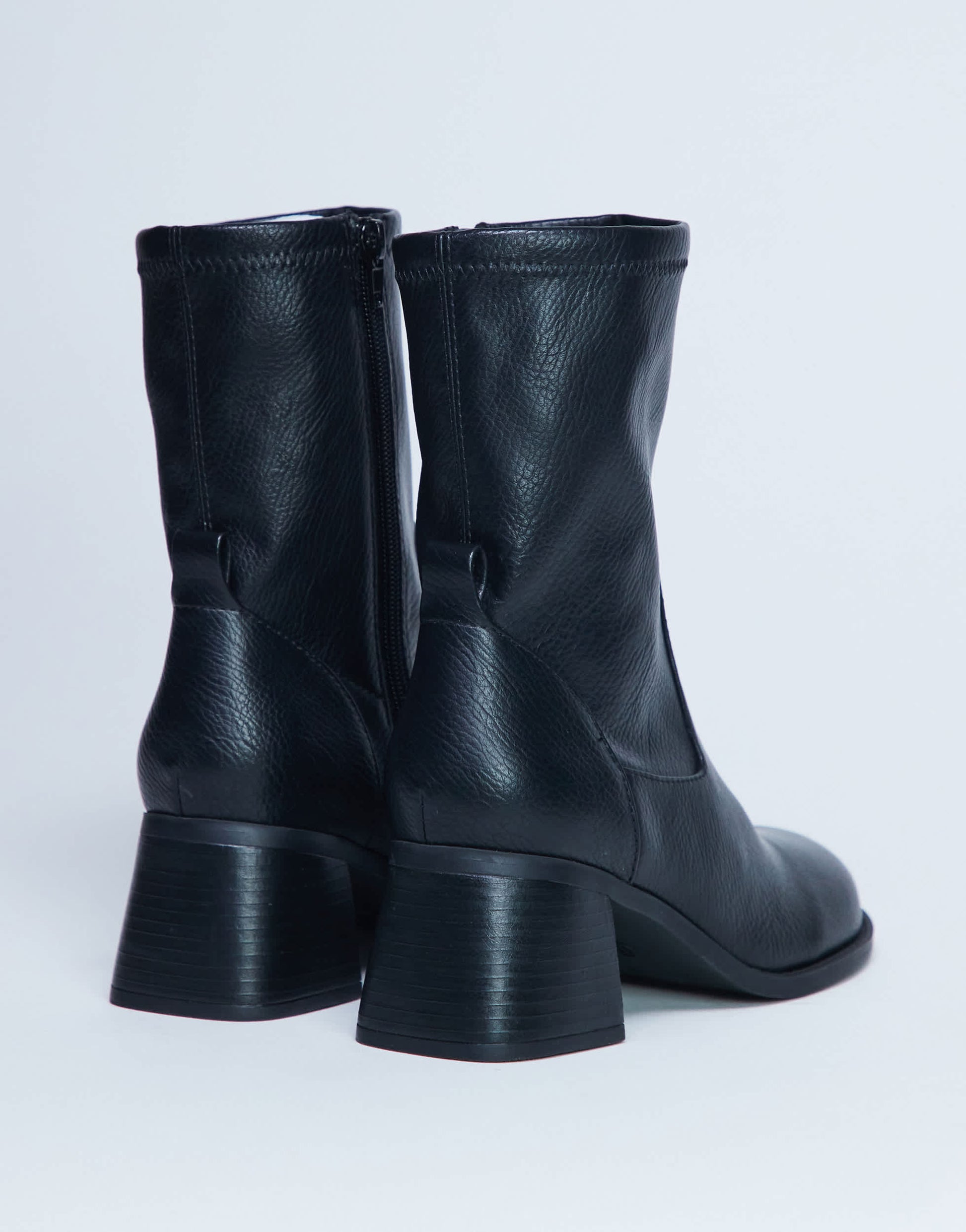 Topshop Niamh block heel ankle boot in black