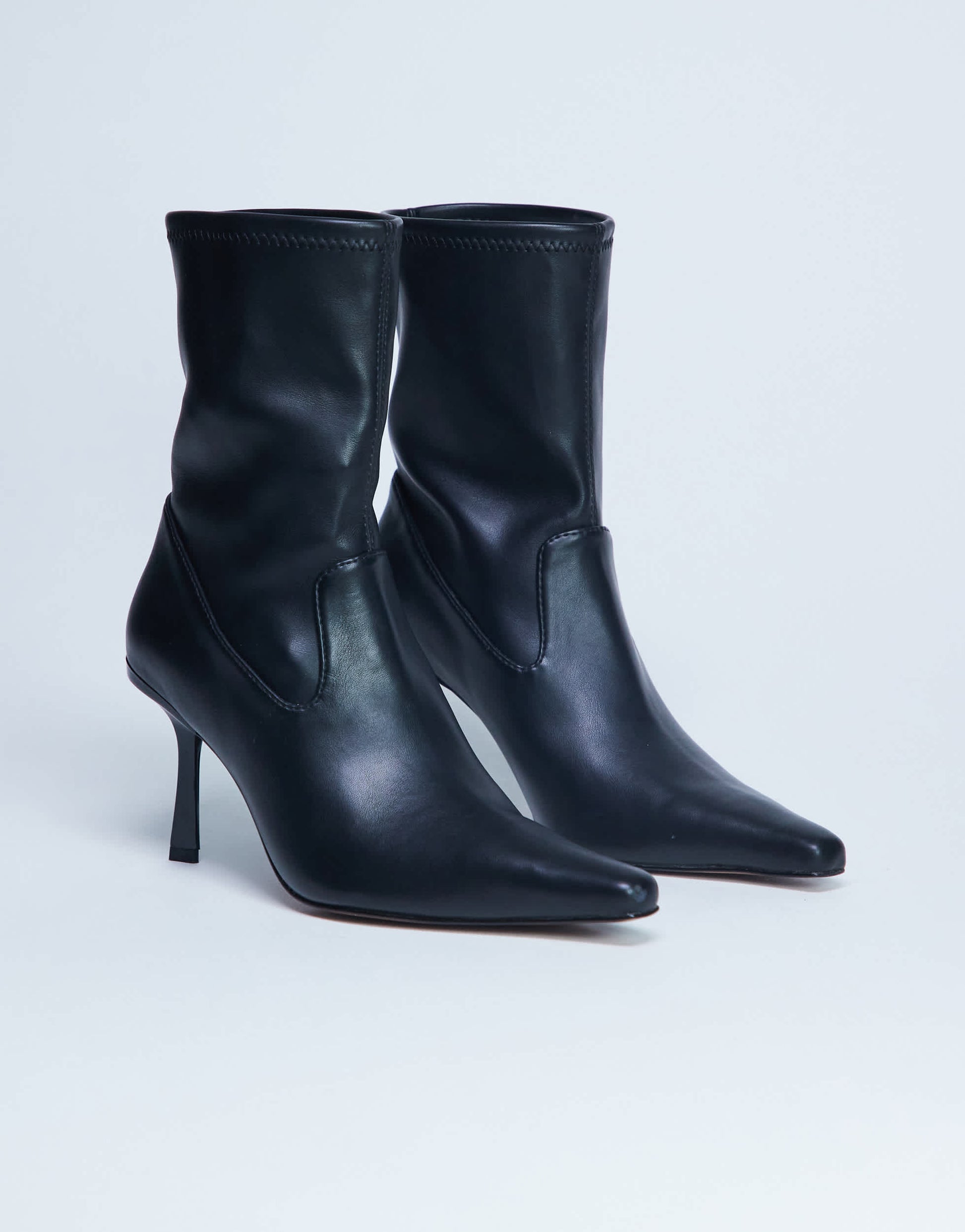Topshop Noah point toe boot in black