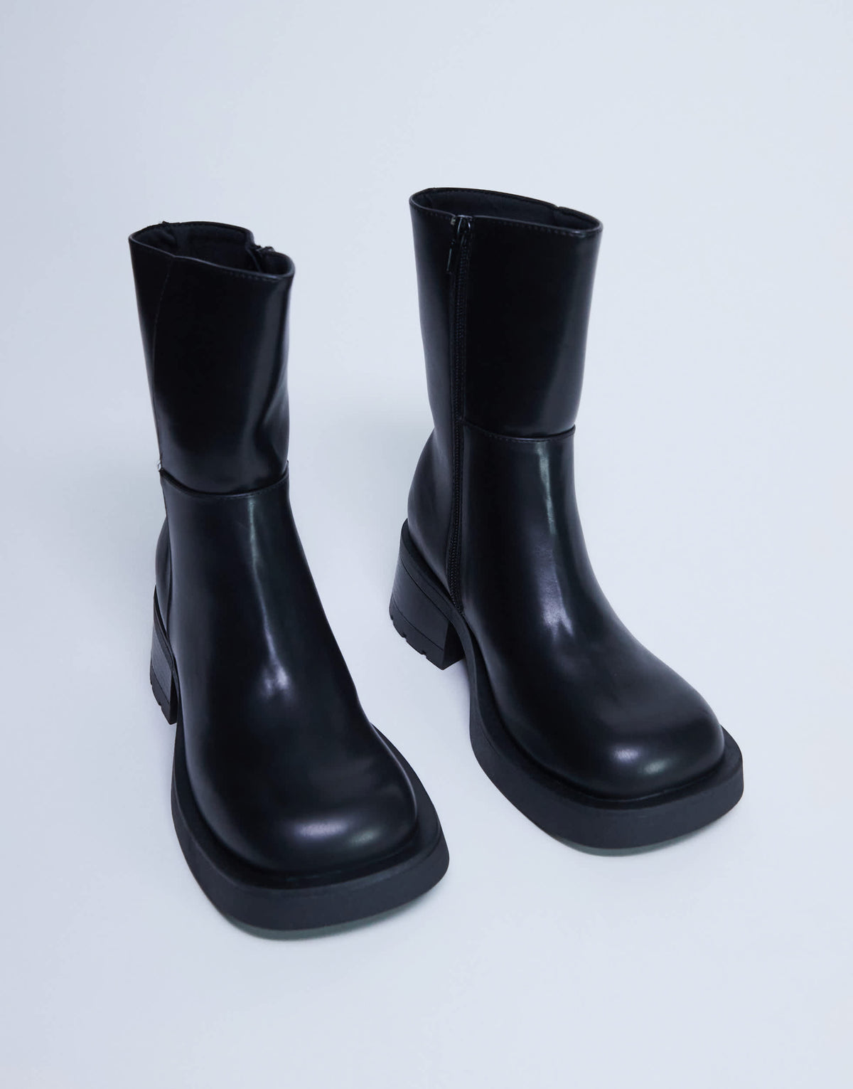 Topshop Nina chunky heeled ankle boot in black