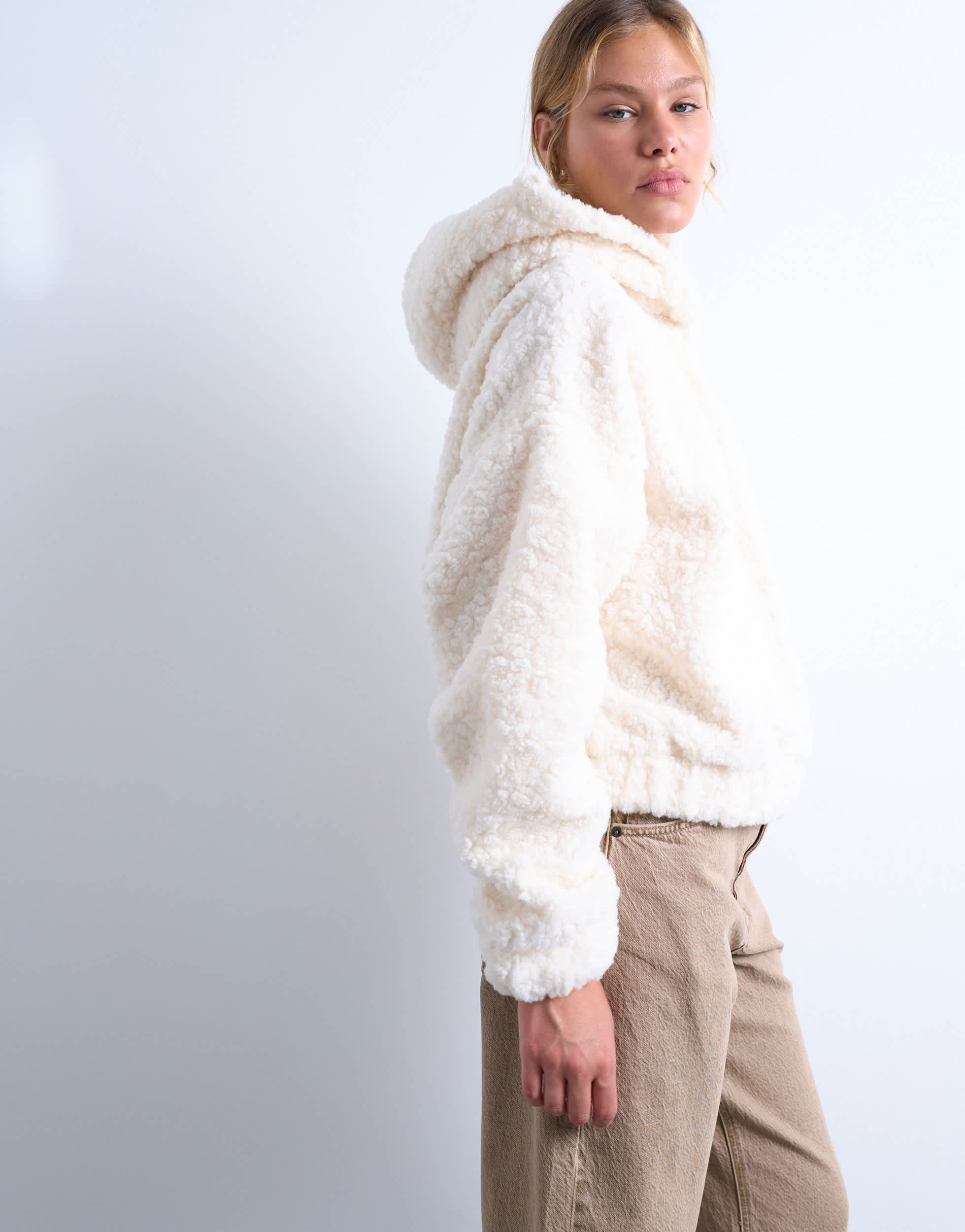 Sweat à capuche oversize Topshop Borg couleur crème