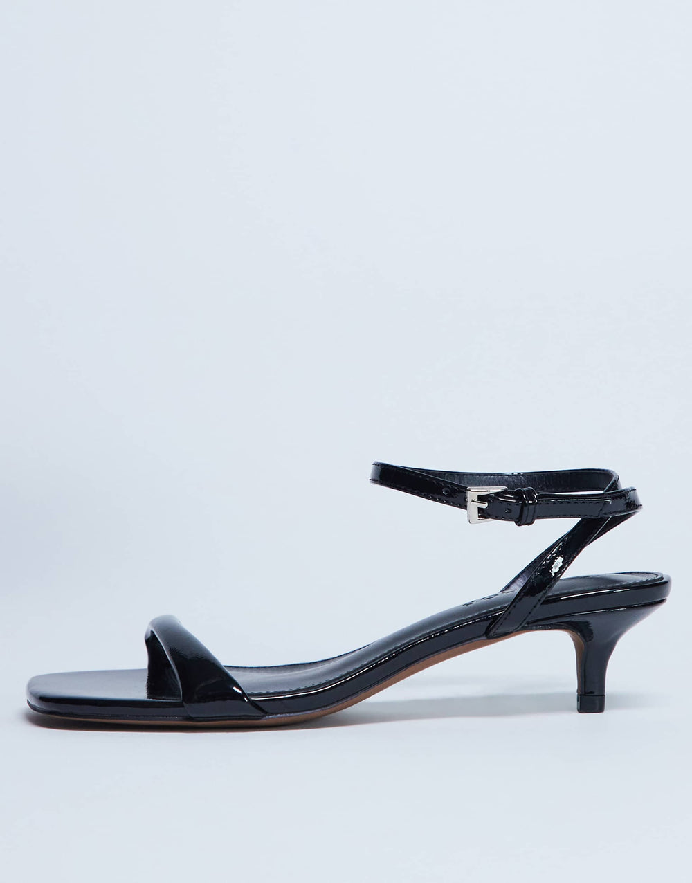 Topshop Irene Sandale mit mittelhohem Absatz in Schwarz