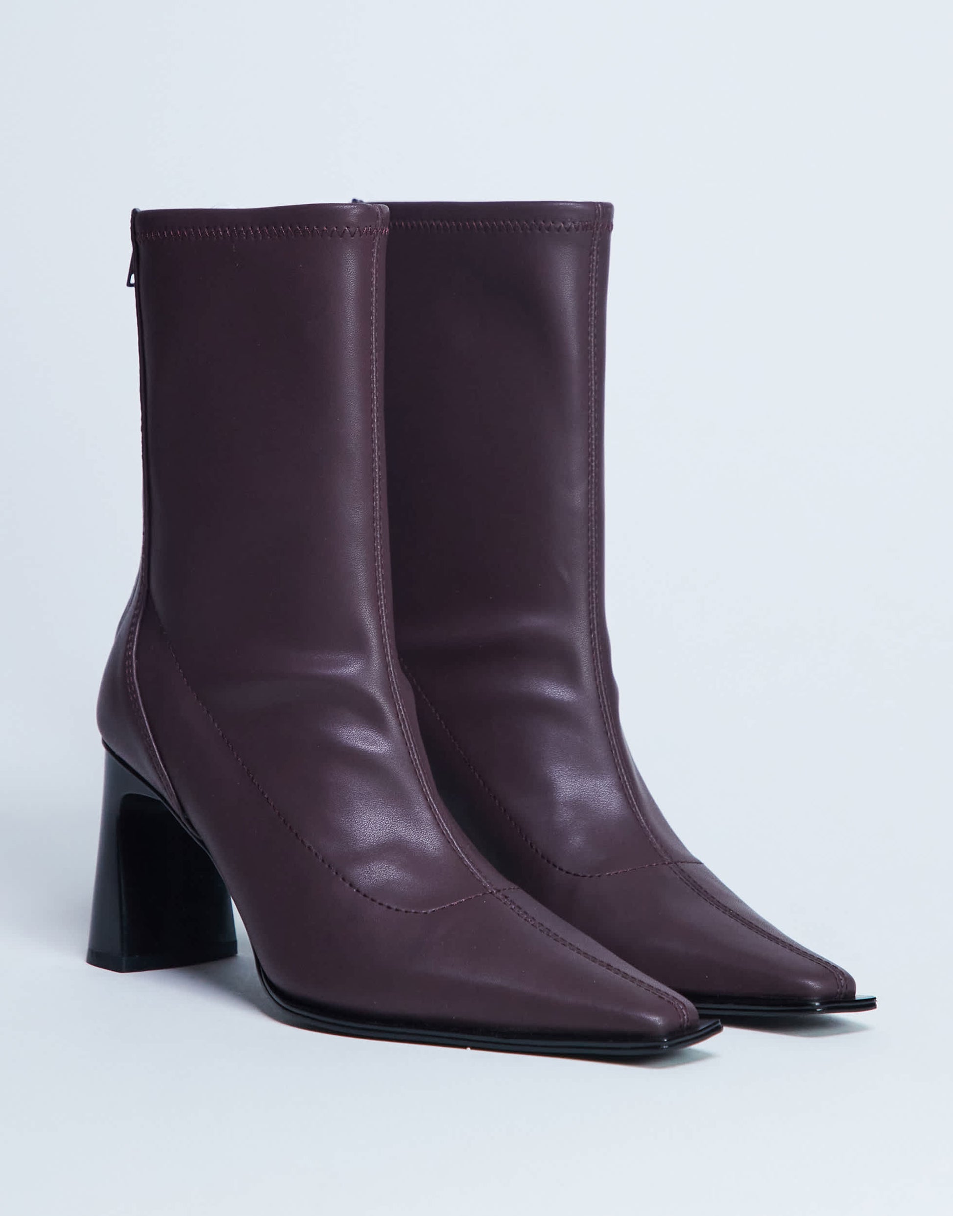 Topshop Nicky chisel toe ankle boot in burgundy