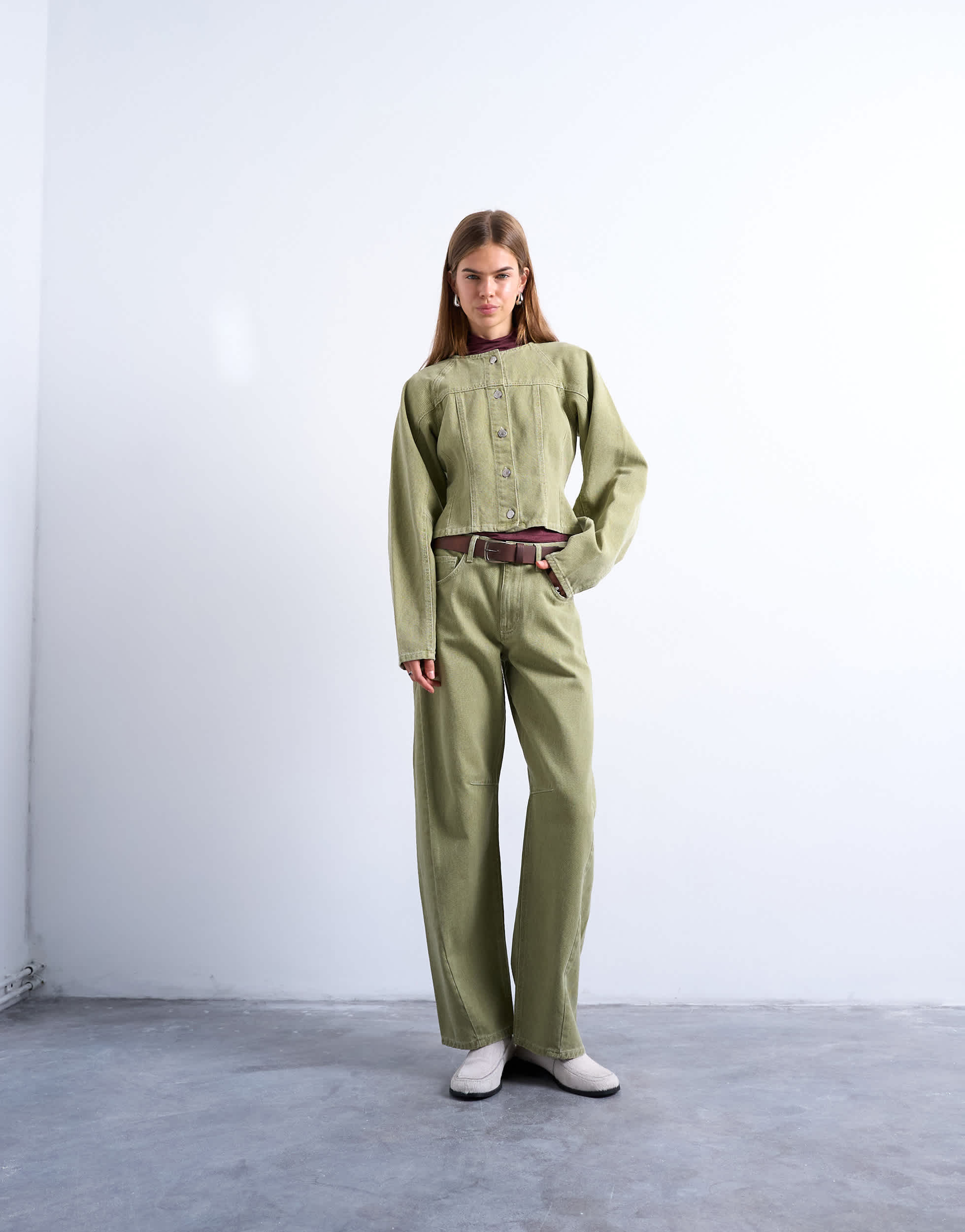 Topshop Barrel mid rise jean with seam details in avocado