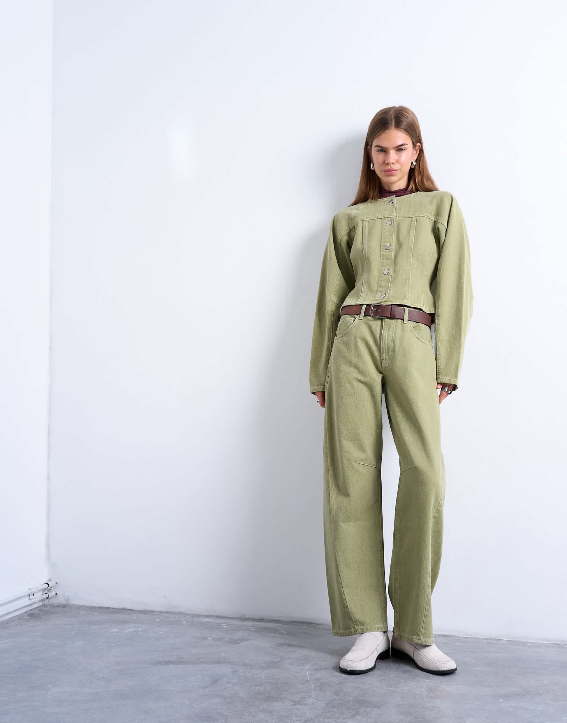 Topshop Barrel mid rise jean with seam details in avocado