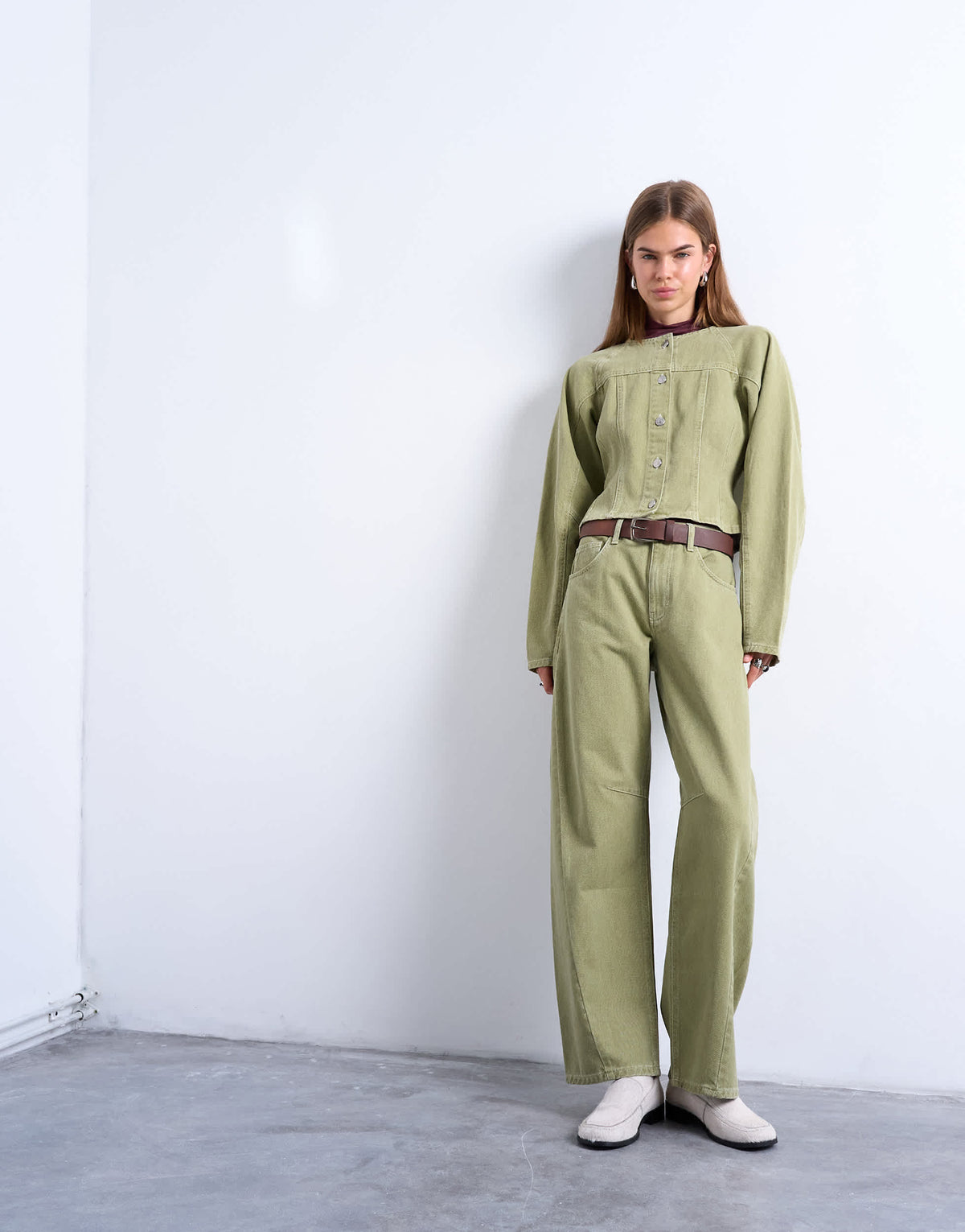 Topshop Barrel mid rise jean with seam details in avocado