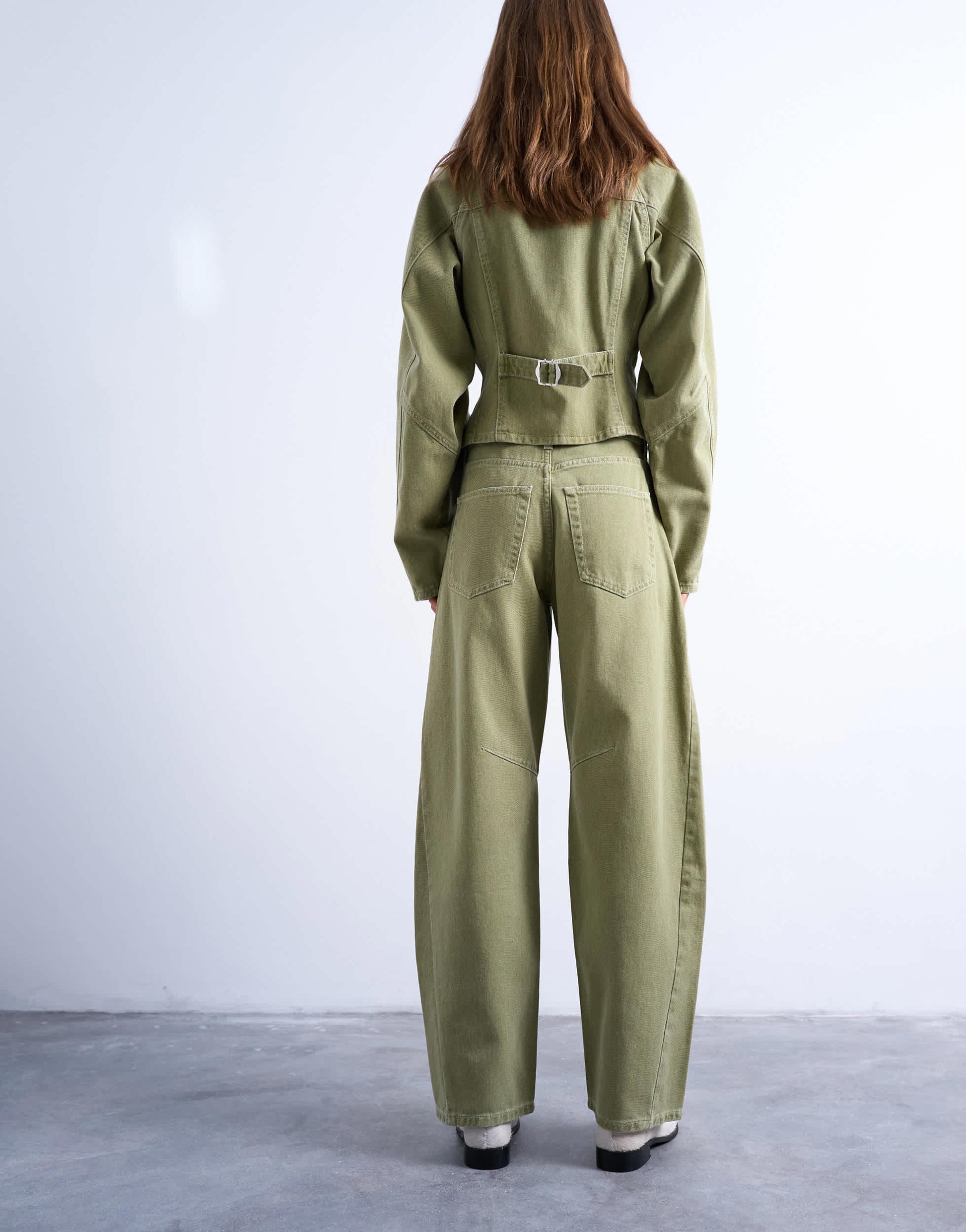 Topshop Barrel mid rise jean with seam details in avocado
