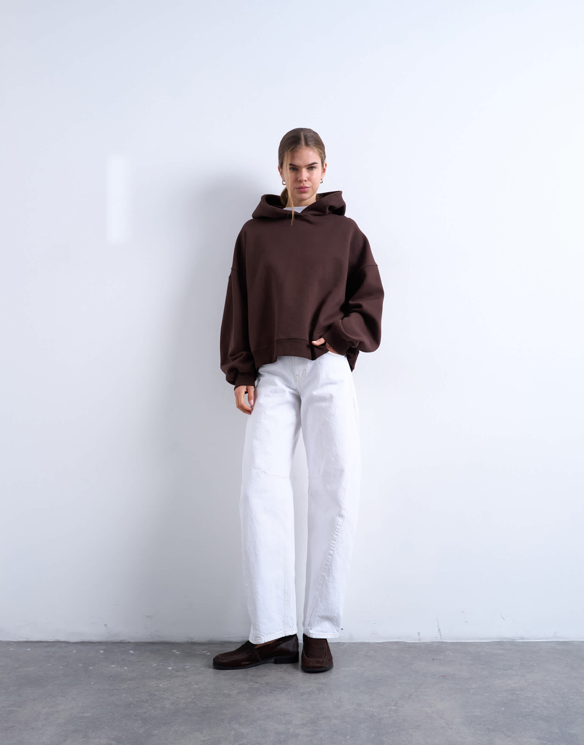 Topshop Barrel mid rise jean in white