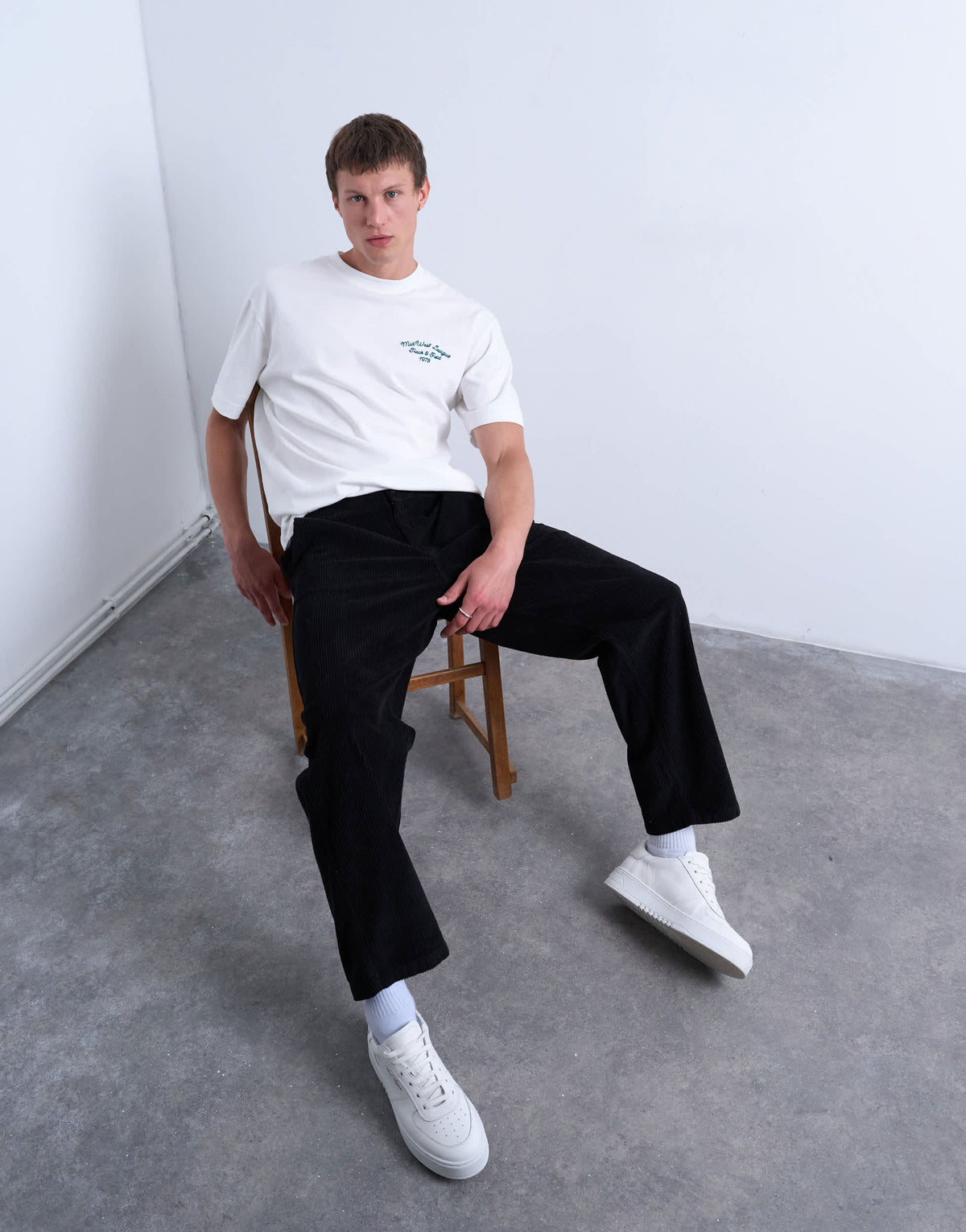 Topman cord taper leg trousers in black