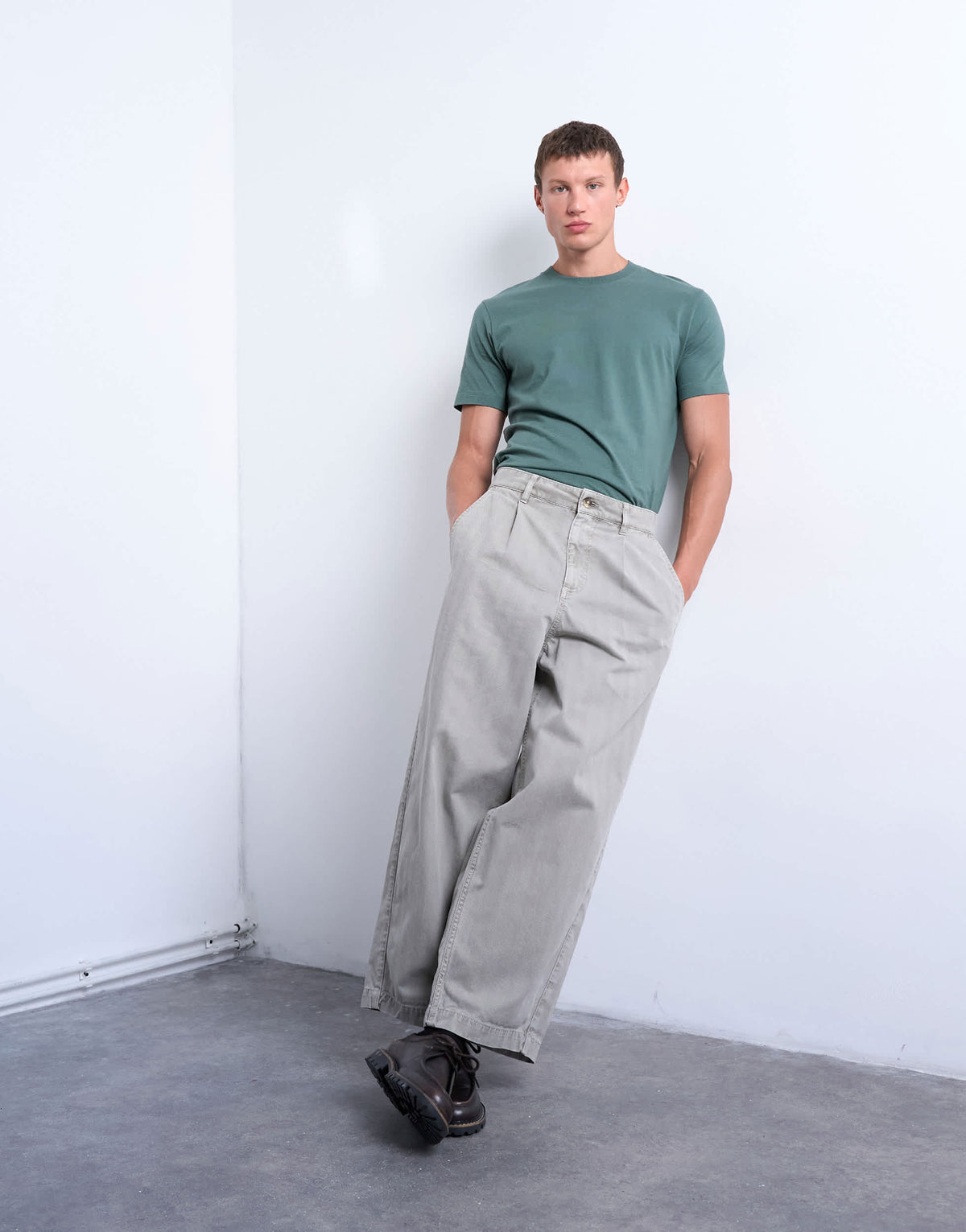Topman herringbone barrel trouser in stone