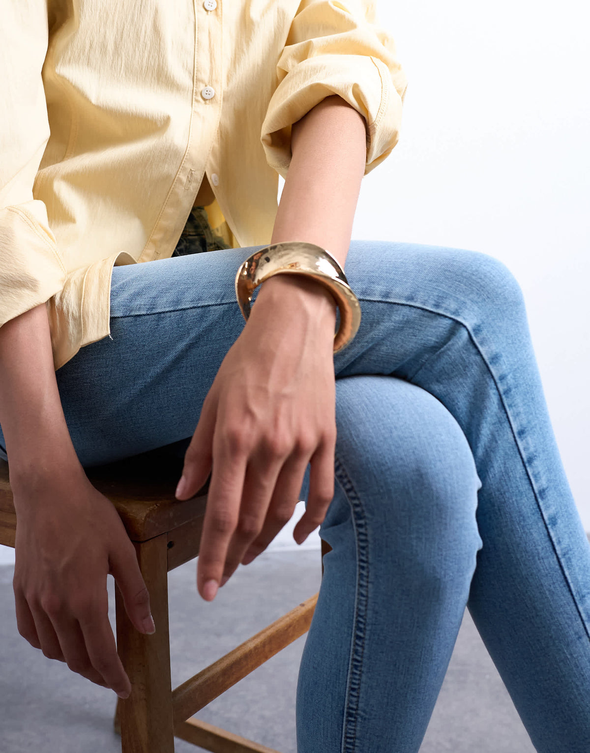 Topshop Bianca chunky twisted bracelet in gold