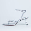 Sandales à talon mi-haut et bride d'orteils Topshop Ila argentées