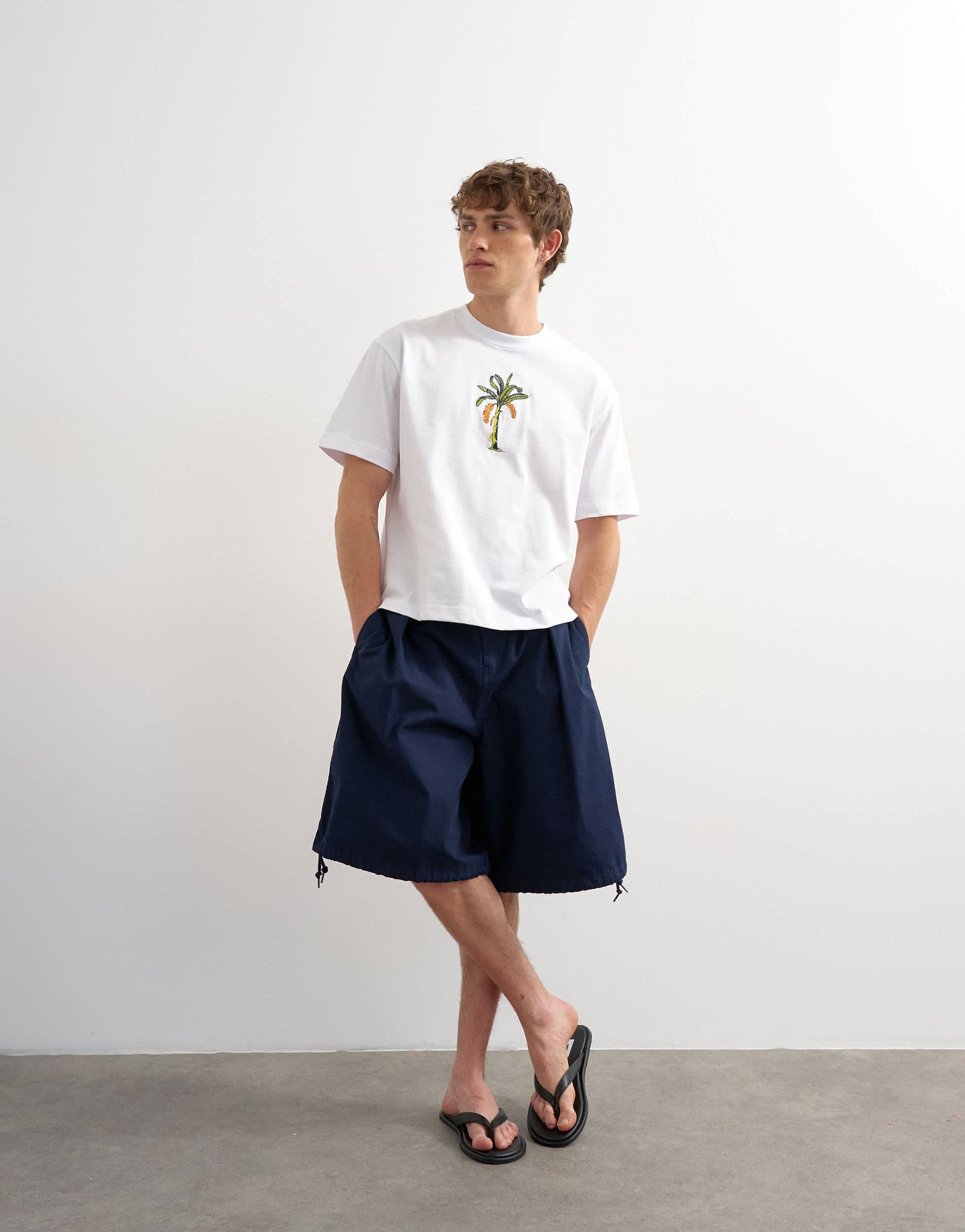 Topman crop fit palm embroidery in white