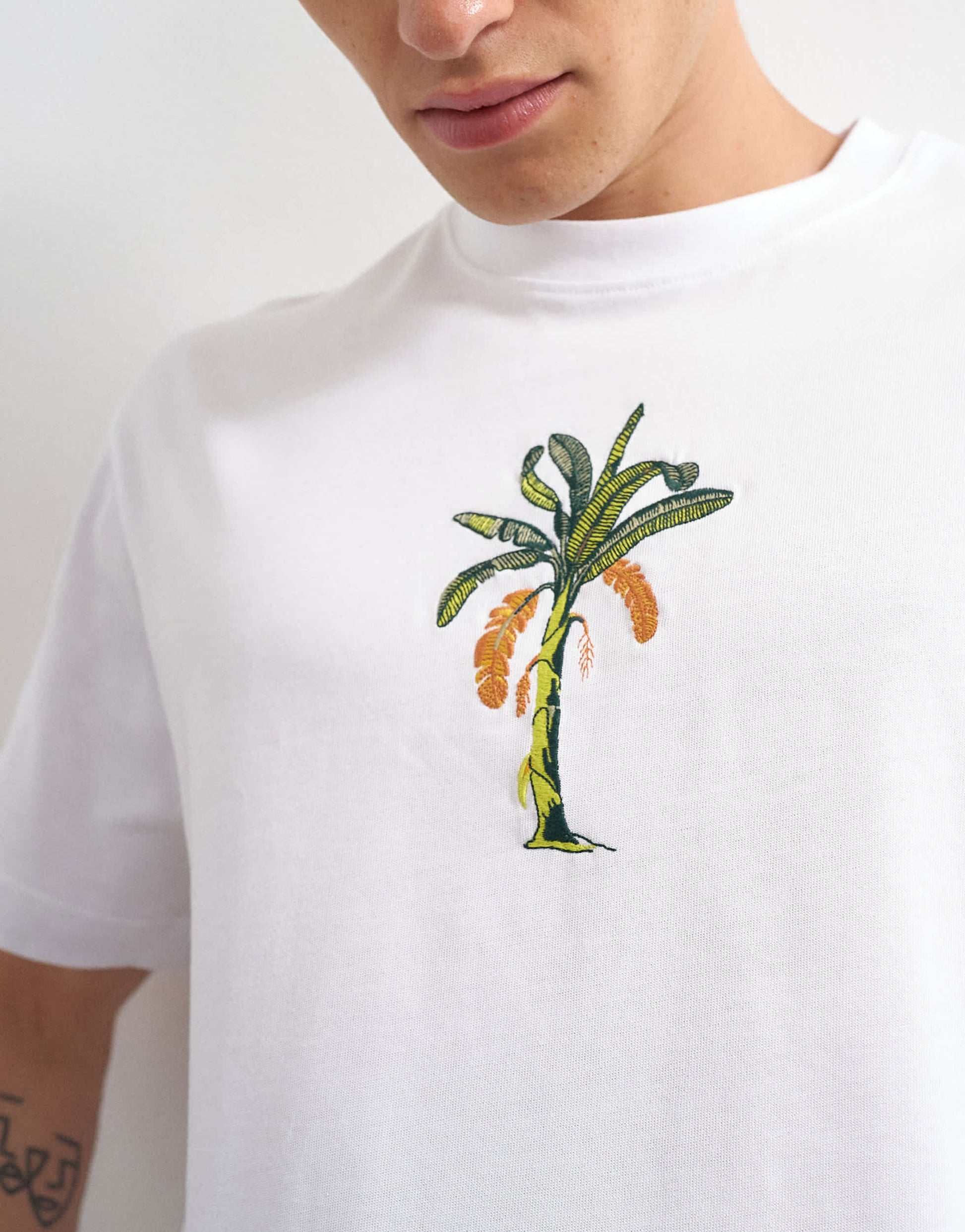 Topman crop fit palm embroidery in white