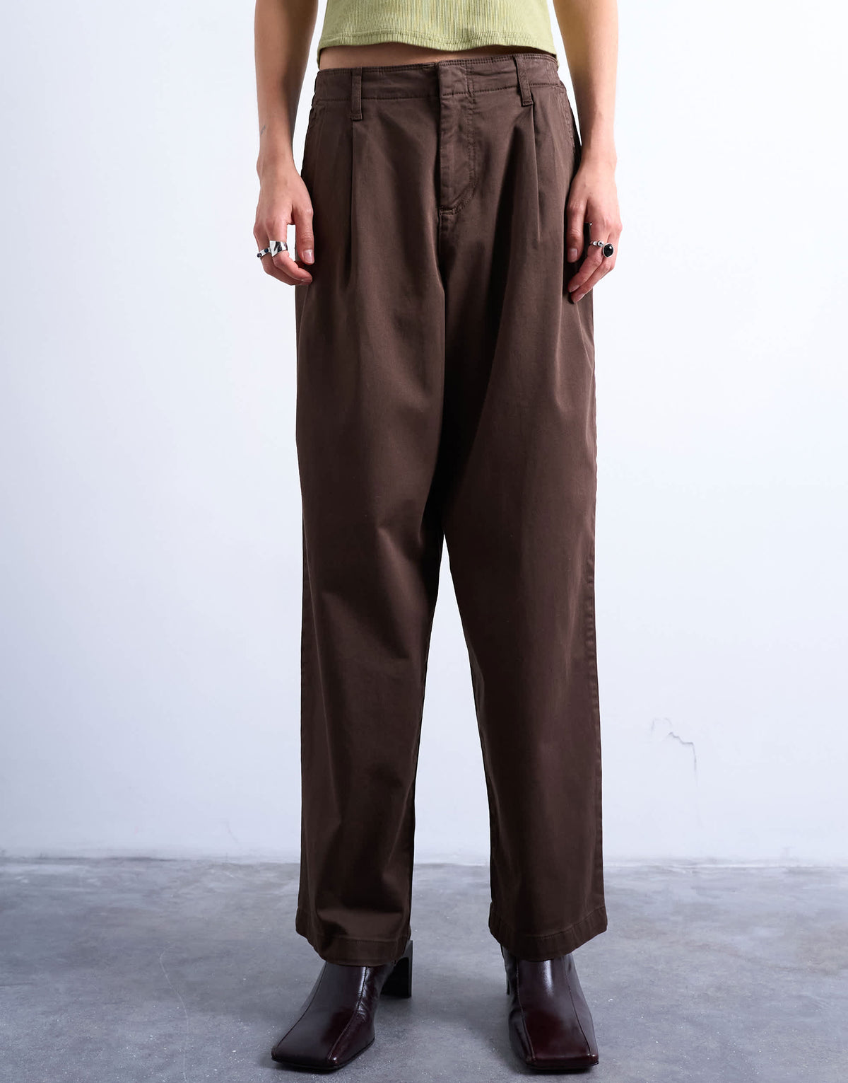 Topshop smart hybrid casual trouser in chocolate