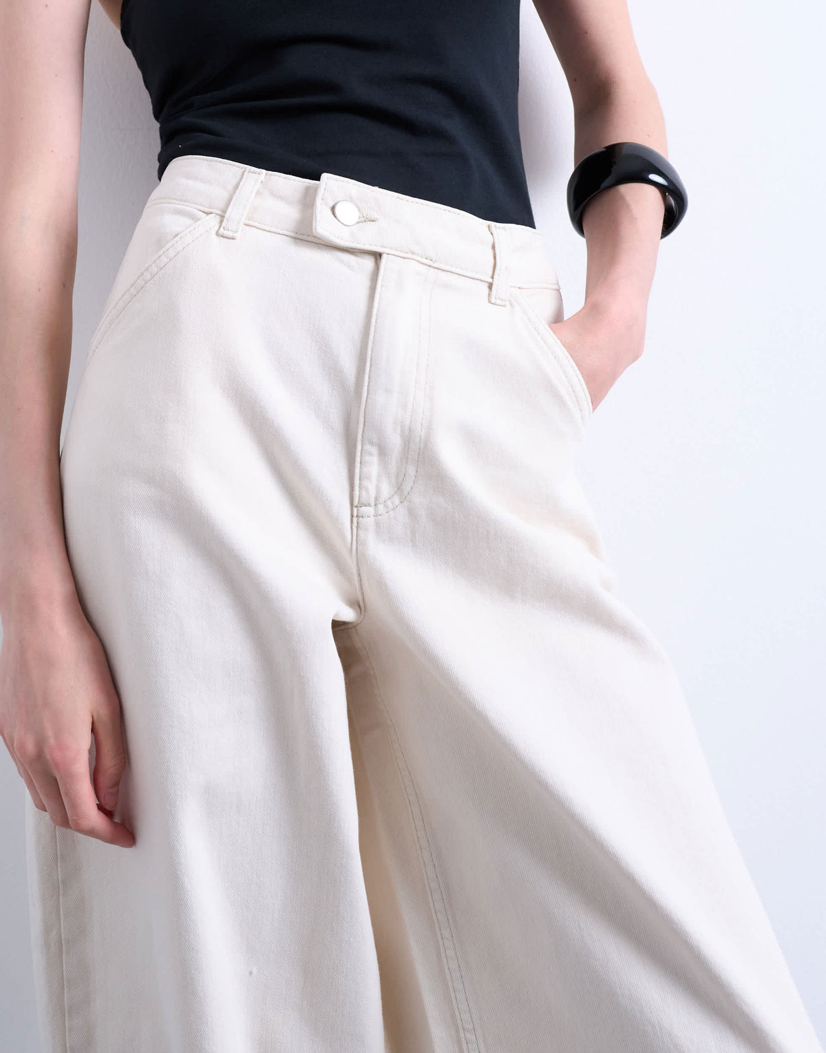 Topshop smart barrel leg trouser in ecru
