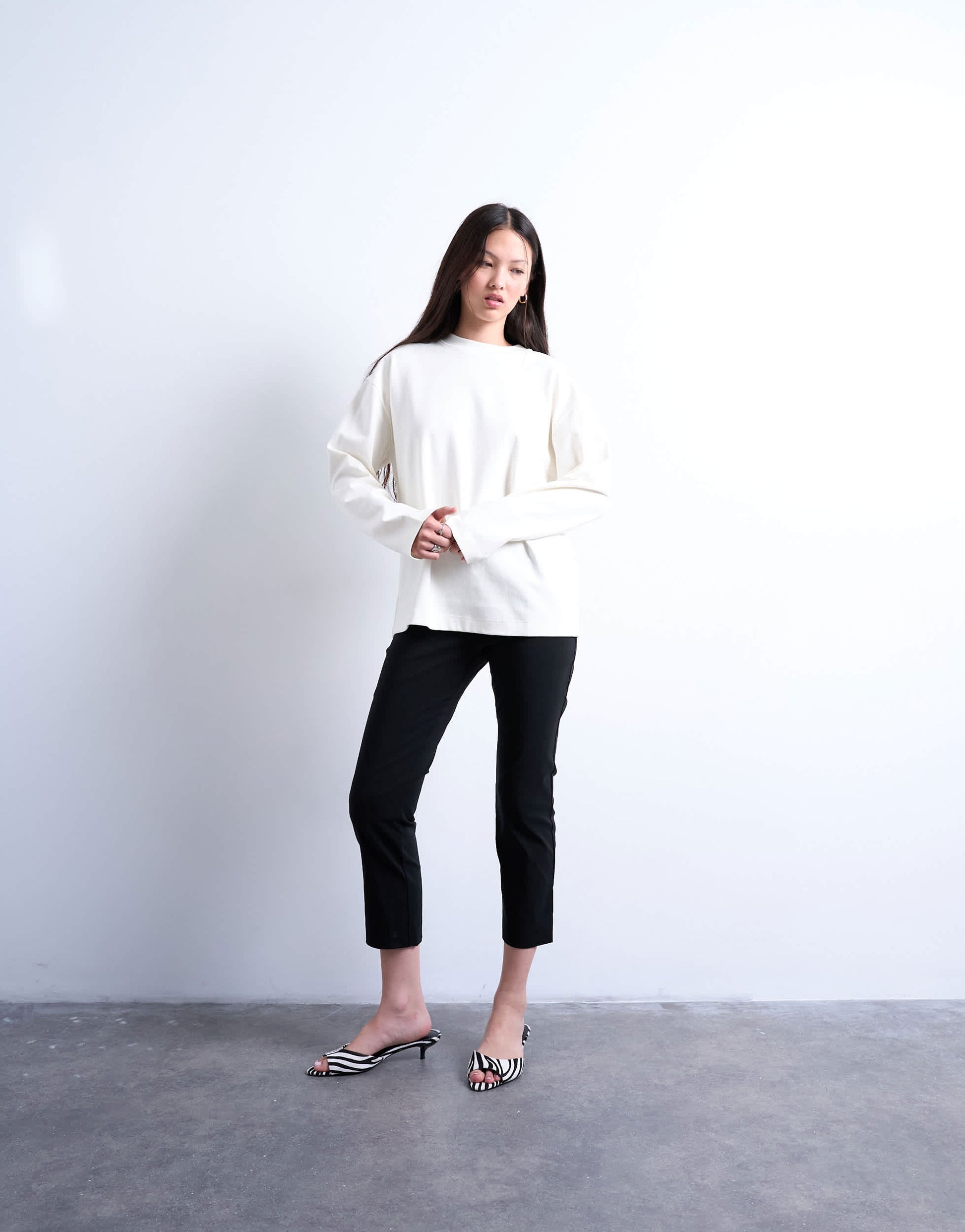 Topshop premium interlock long sleeve skater tee in white