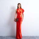Robe midi en satin rouge Topshop à épaules torsadées et dos nu.