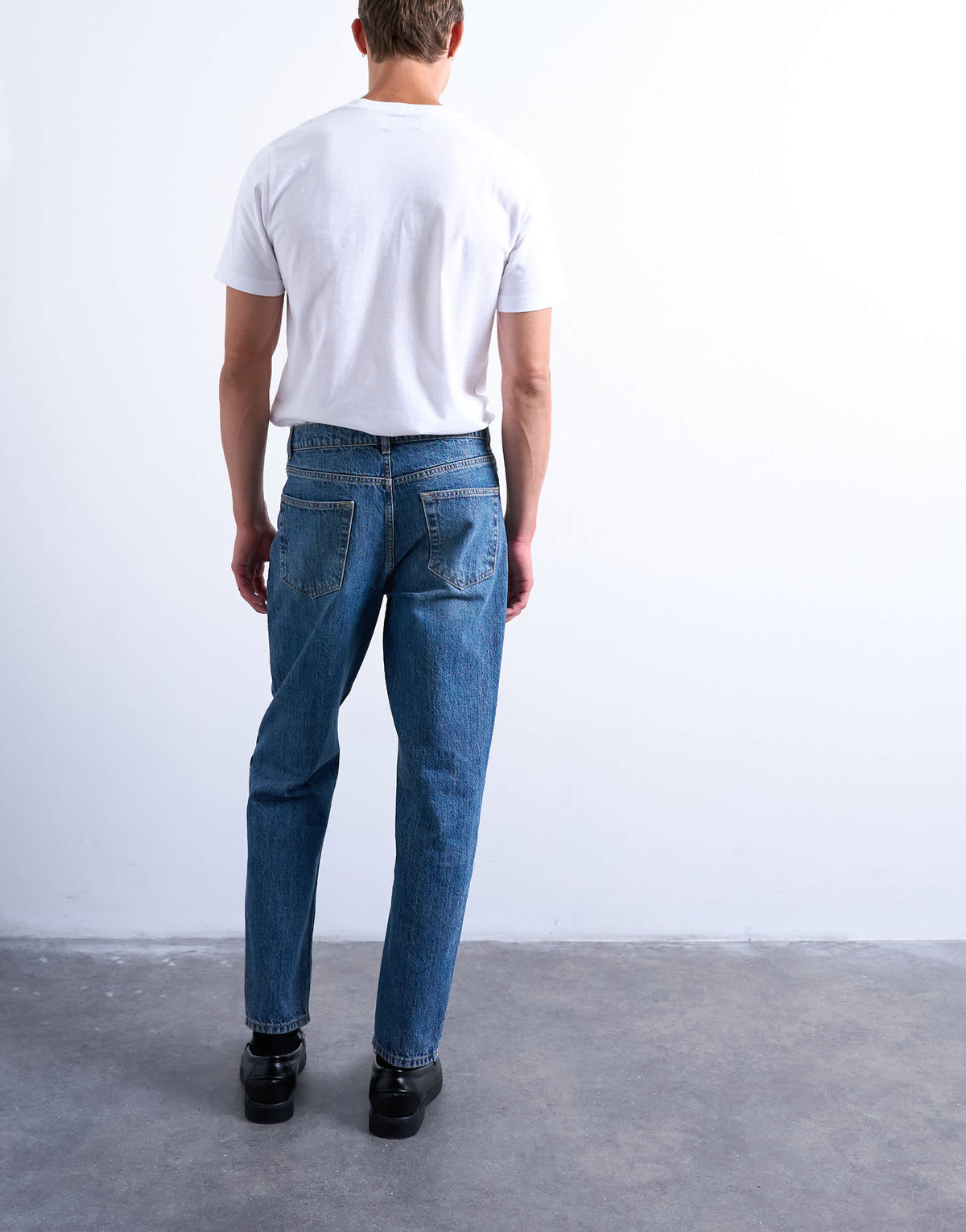 Topman rigid taper jean in mid wash