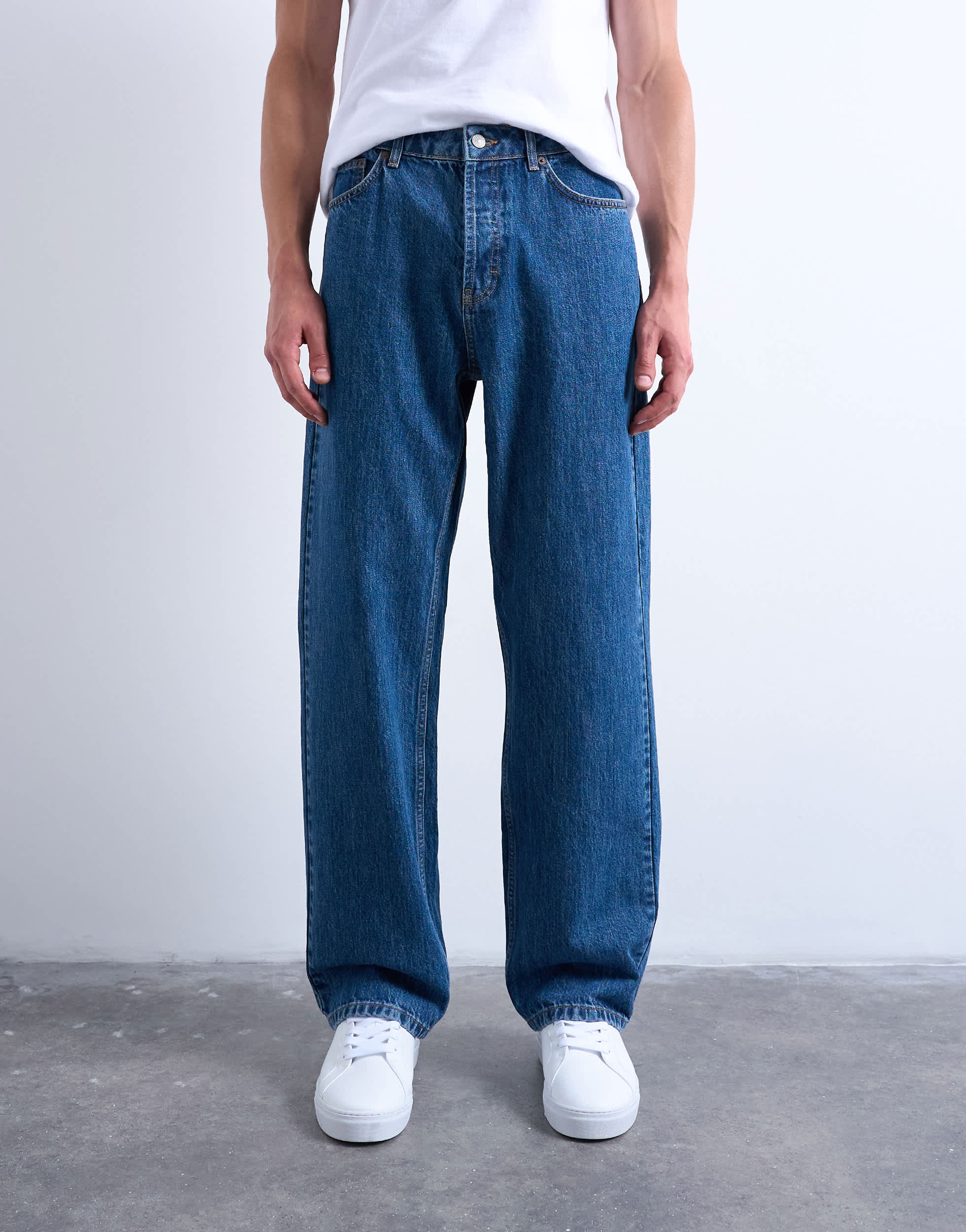 Topman Rigid Baggy Jeans in Mid Wash