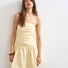 Mini-robe bandeau froncée Topshop couleur « buttermilk »