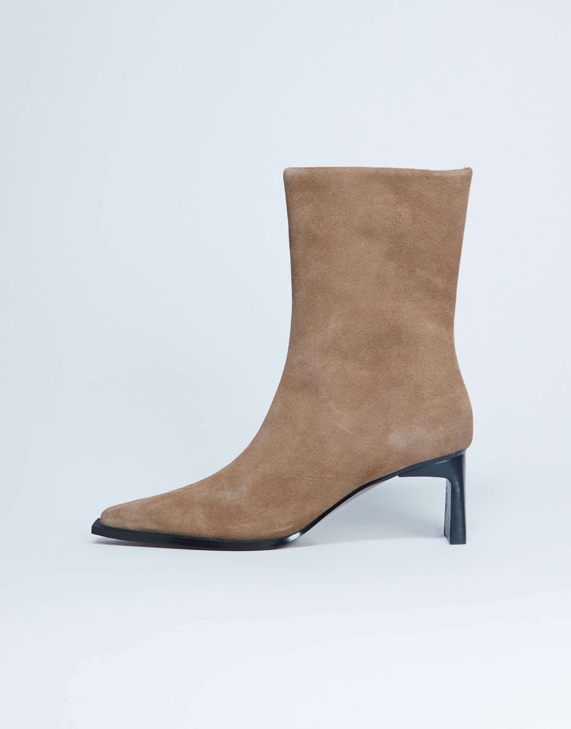 Topshop Nadie Stiefelette aus echtem Wildleder mit eckiger Spitze in Beige