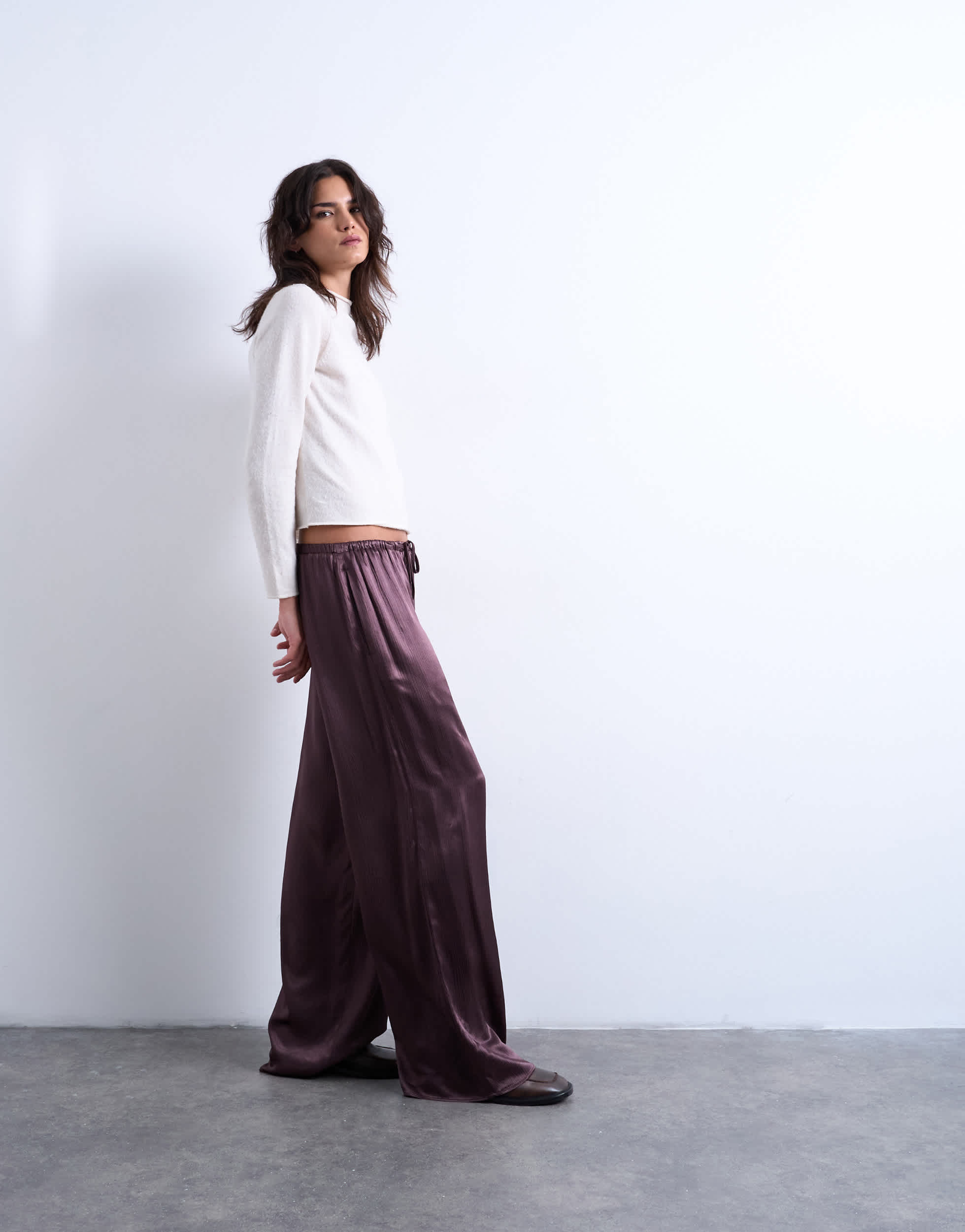 Topshop crinkle satin trouser in burgundy