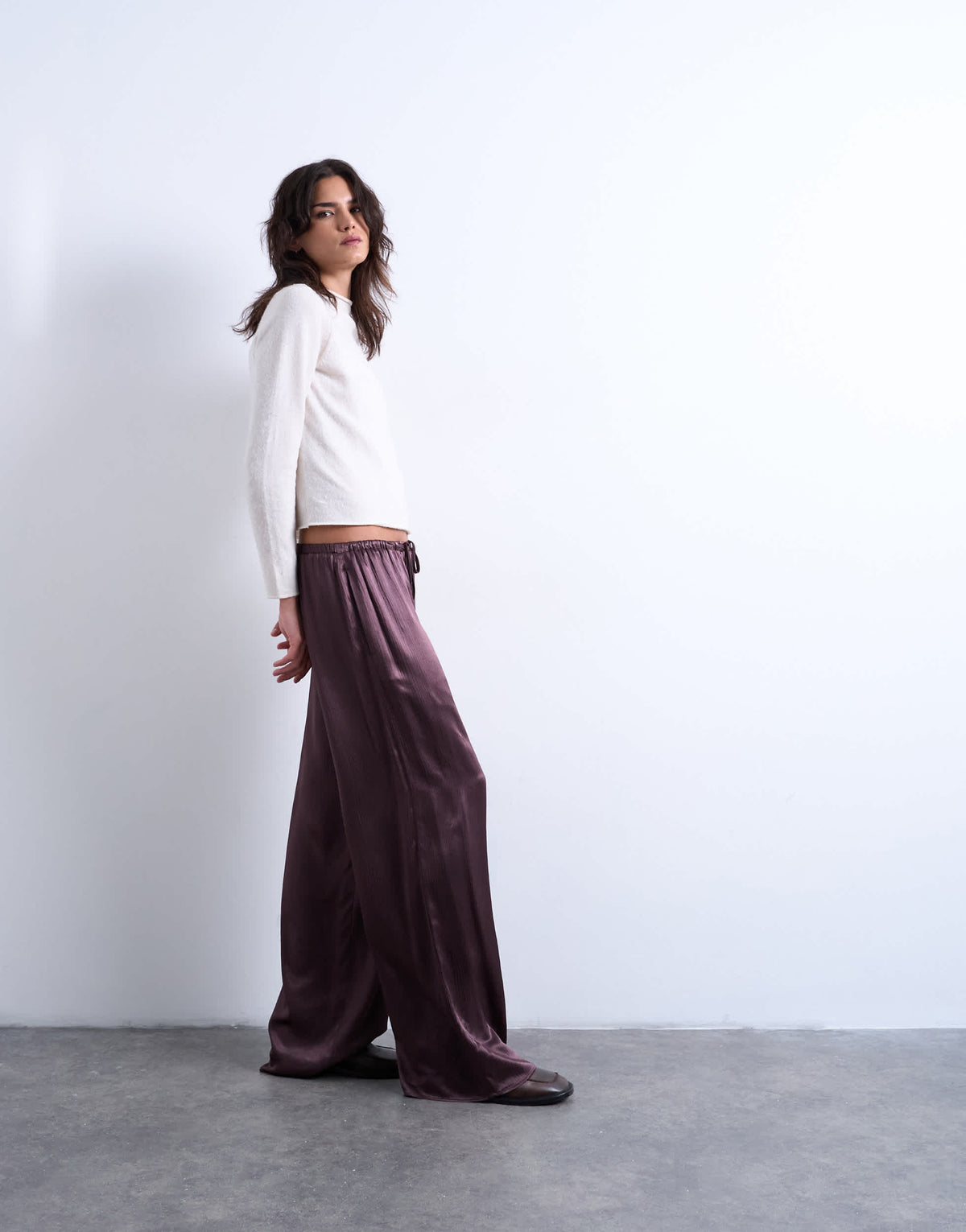 Topshop crinkle satin trouser in burgundy