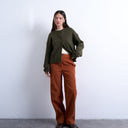 Pantalon large en faux daim Topshop couleur rouille, orné de coutures apparentes.