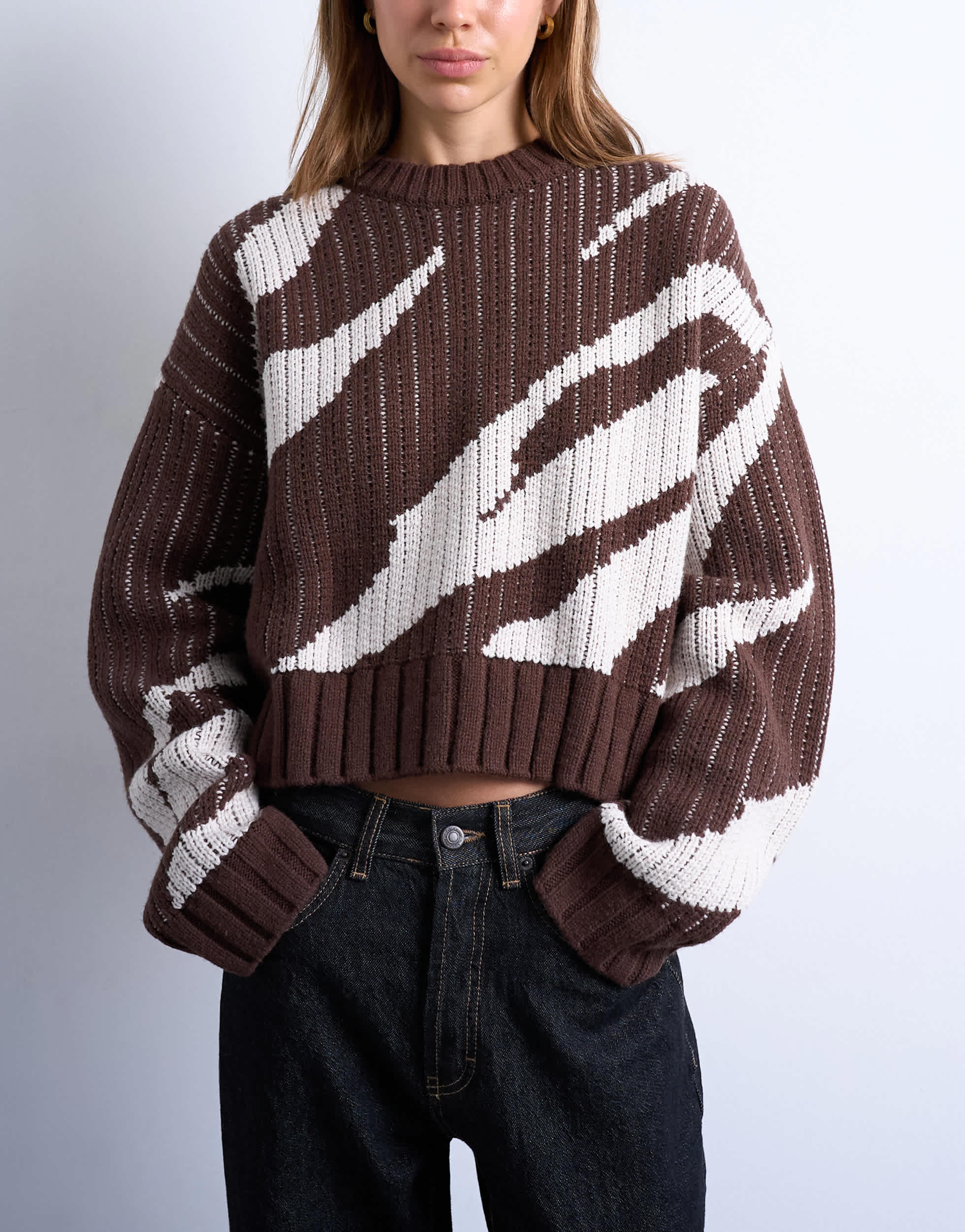 Topshop knitted abstract print jumper in chocolate