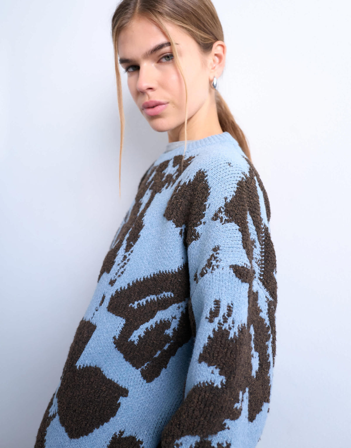 Topshop knitted oversized looped textured print jumper in blue