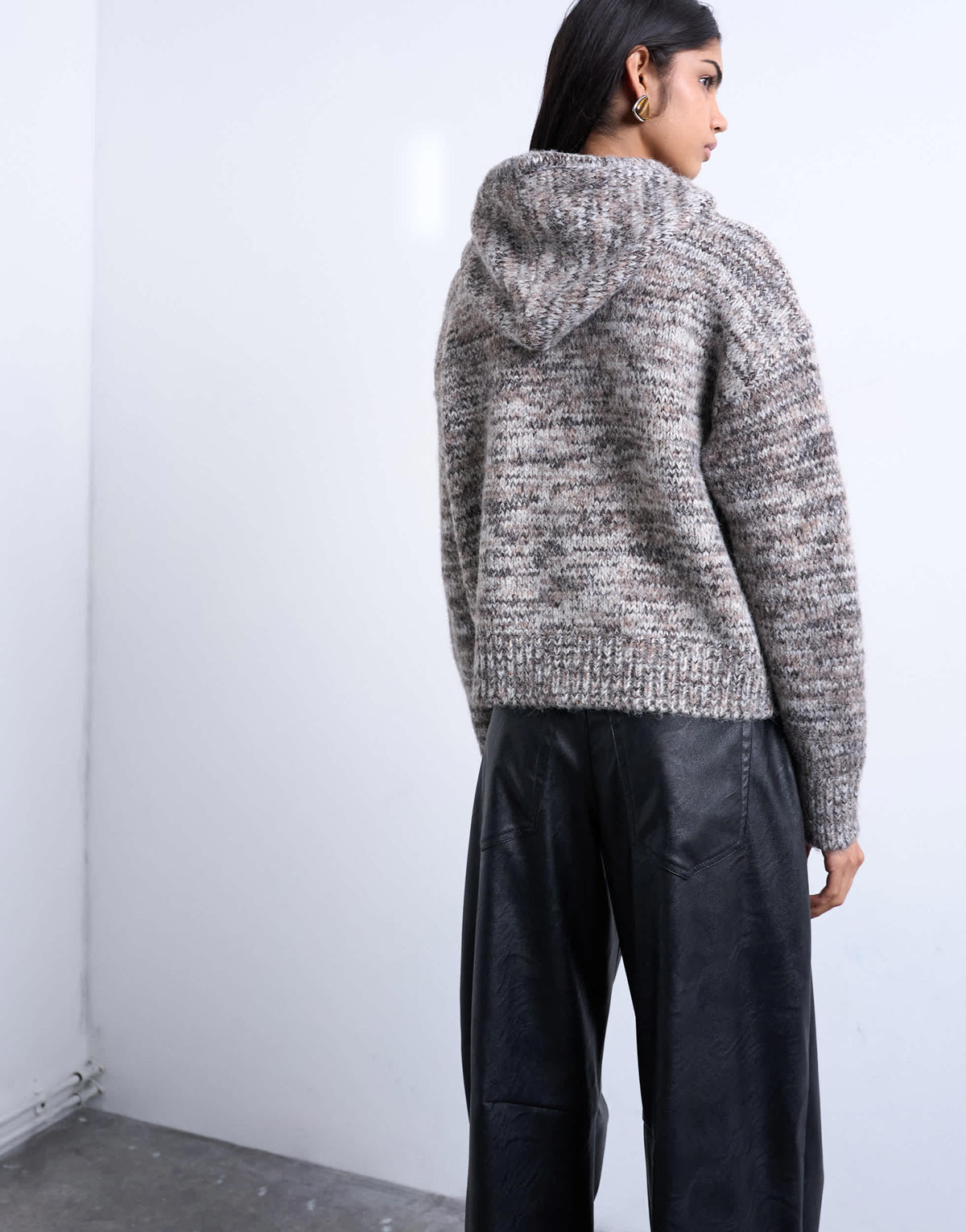 Topshop knitted heavy twist yarn hoodie in grey