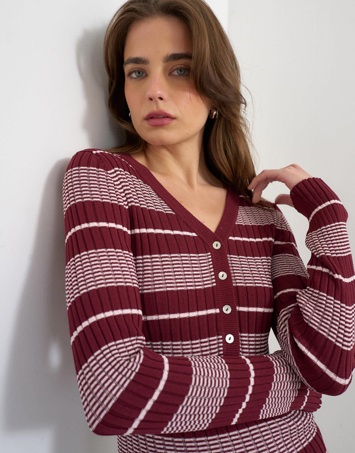 Topshop knitted v neck striped long sleeve top in burgundy