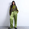 Pantalon large en satin froissé vert vif de Topshop