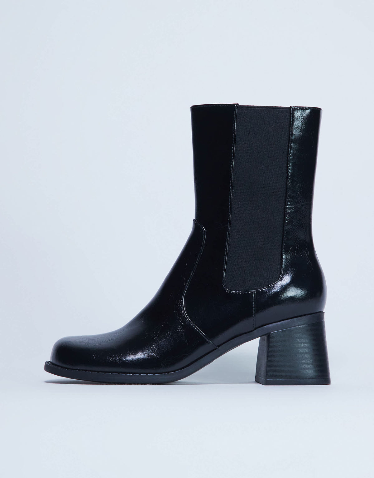 Topshop Myra block heel chelsea boot in black