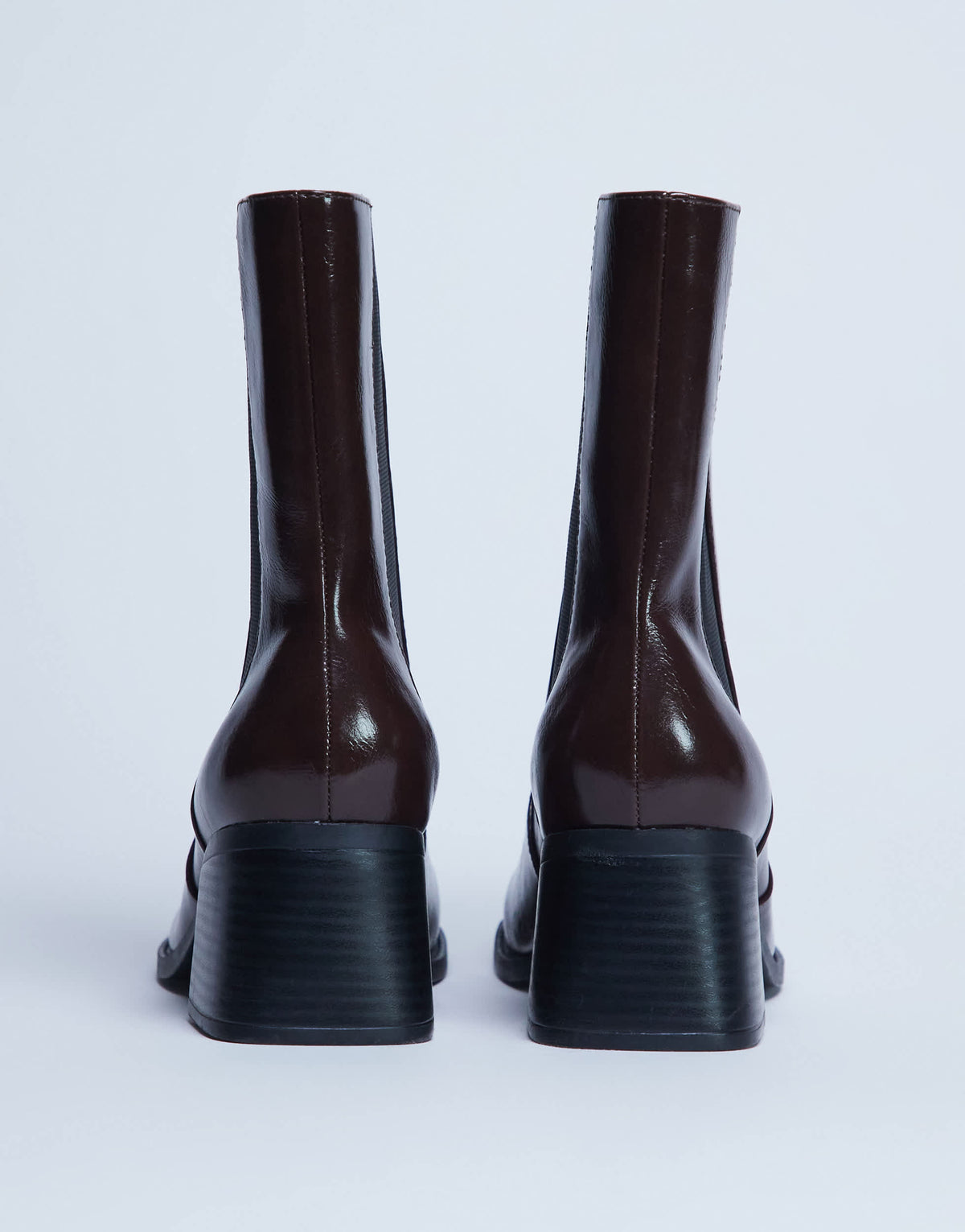 Topshop Myra block heel chelsea boot in chocolate