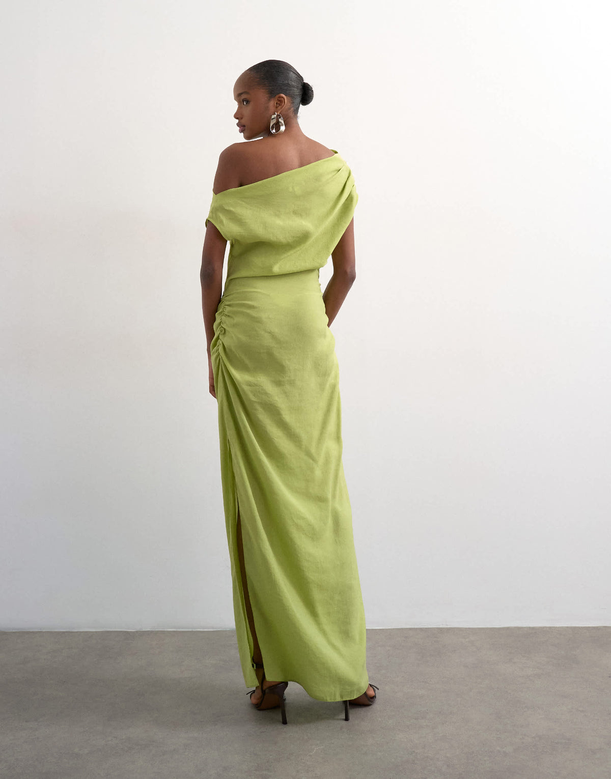 Topshop grown on shoulder midi dress in green