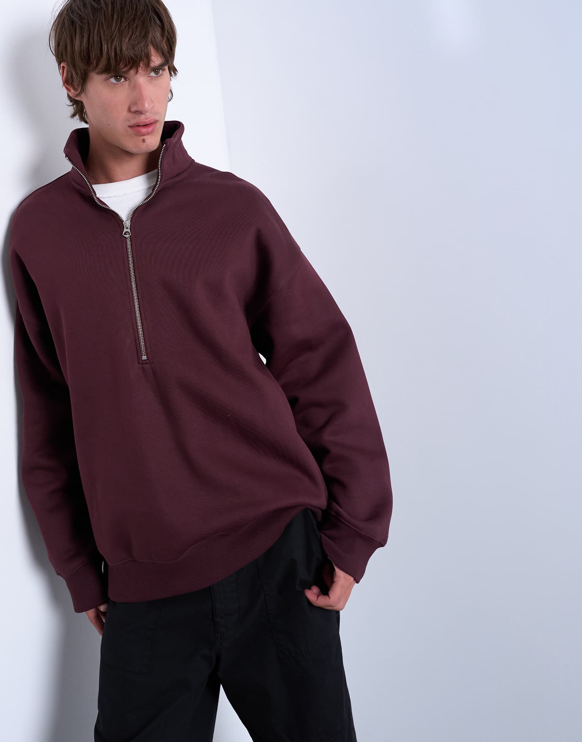 Topman Premium, oversized, 1/4-Reißverschluss, Trichterhals in Weinrot