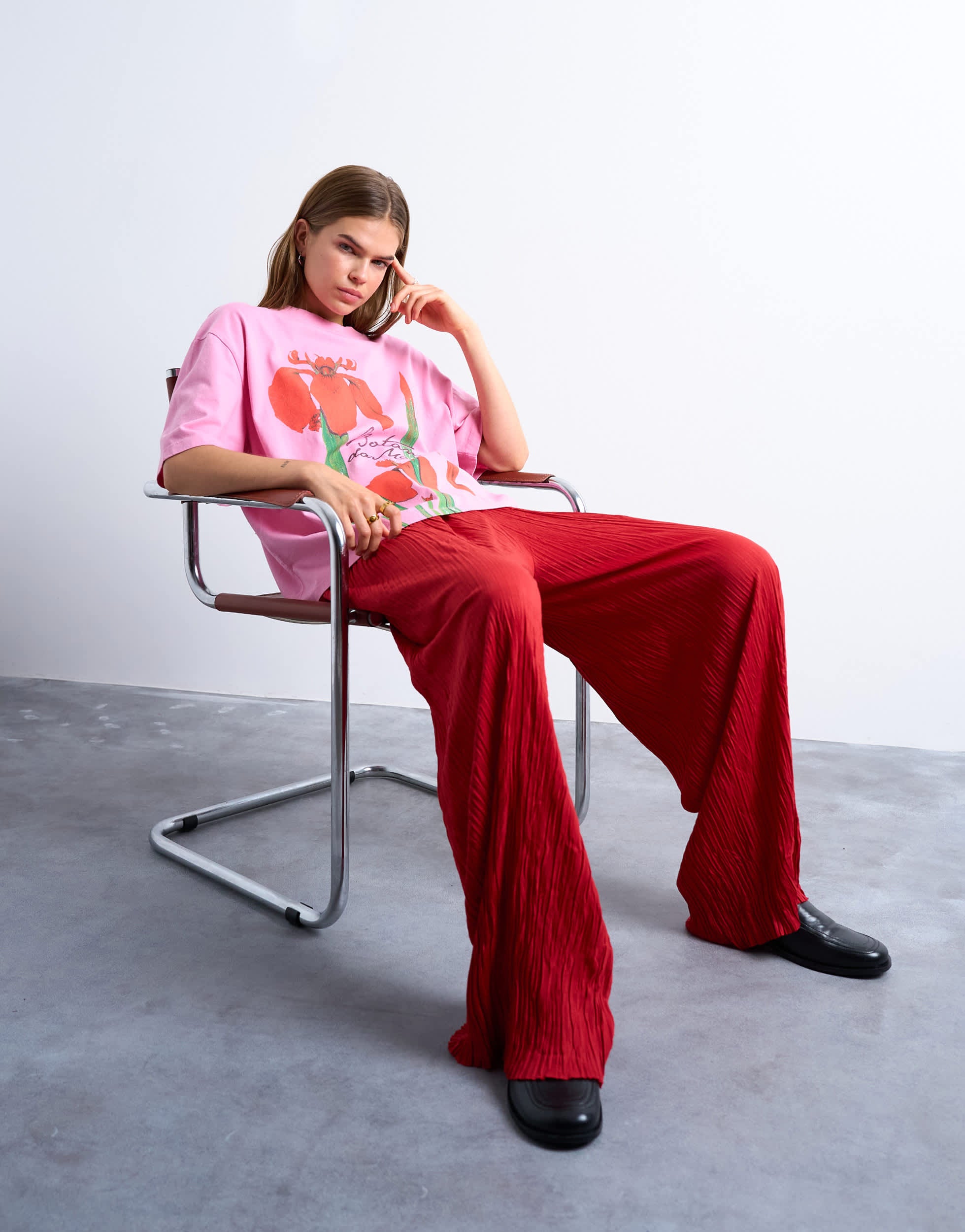 Topshop Crinkle-Hose mit weitem Bein in Rot